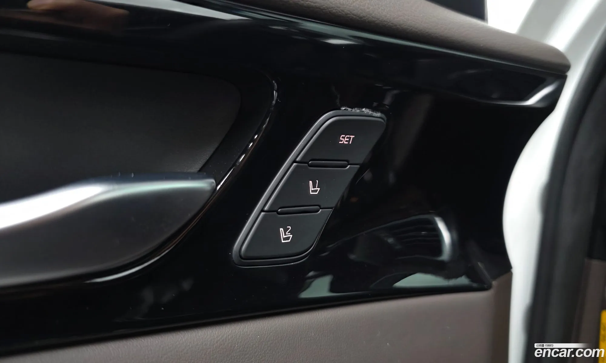 Kia K7 Hybrid 2018 — 36