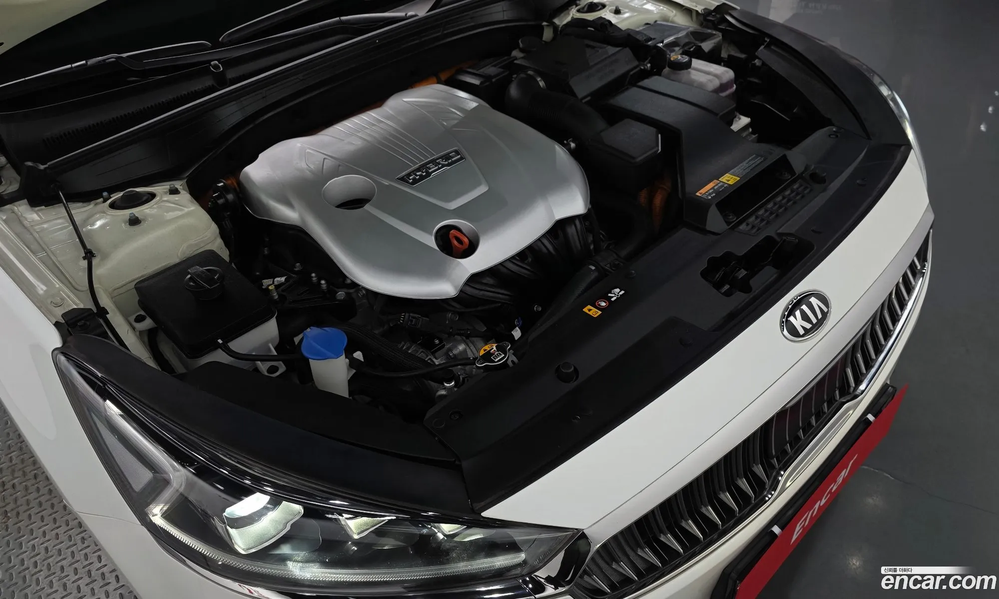 Kia K7 Hybrid 2018 — 30