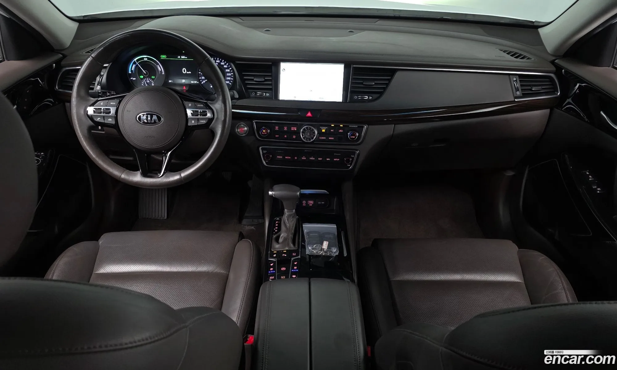 Kia K7 Hybrid 2018 — 12