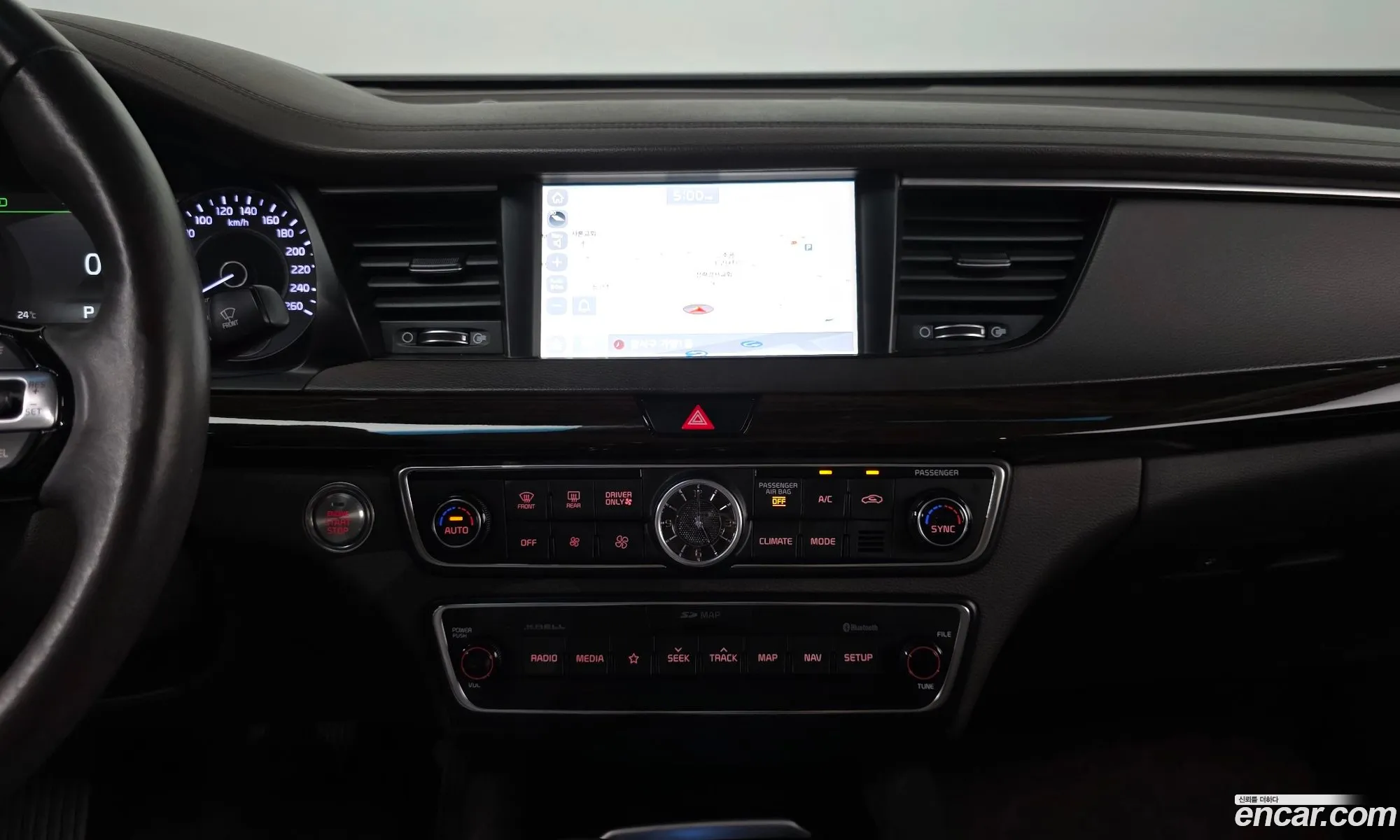 Kia K7 Hybrid 2018 — 25
