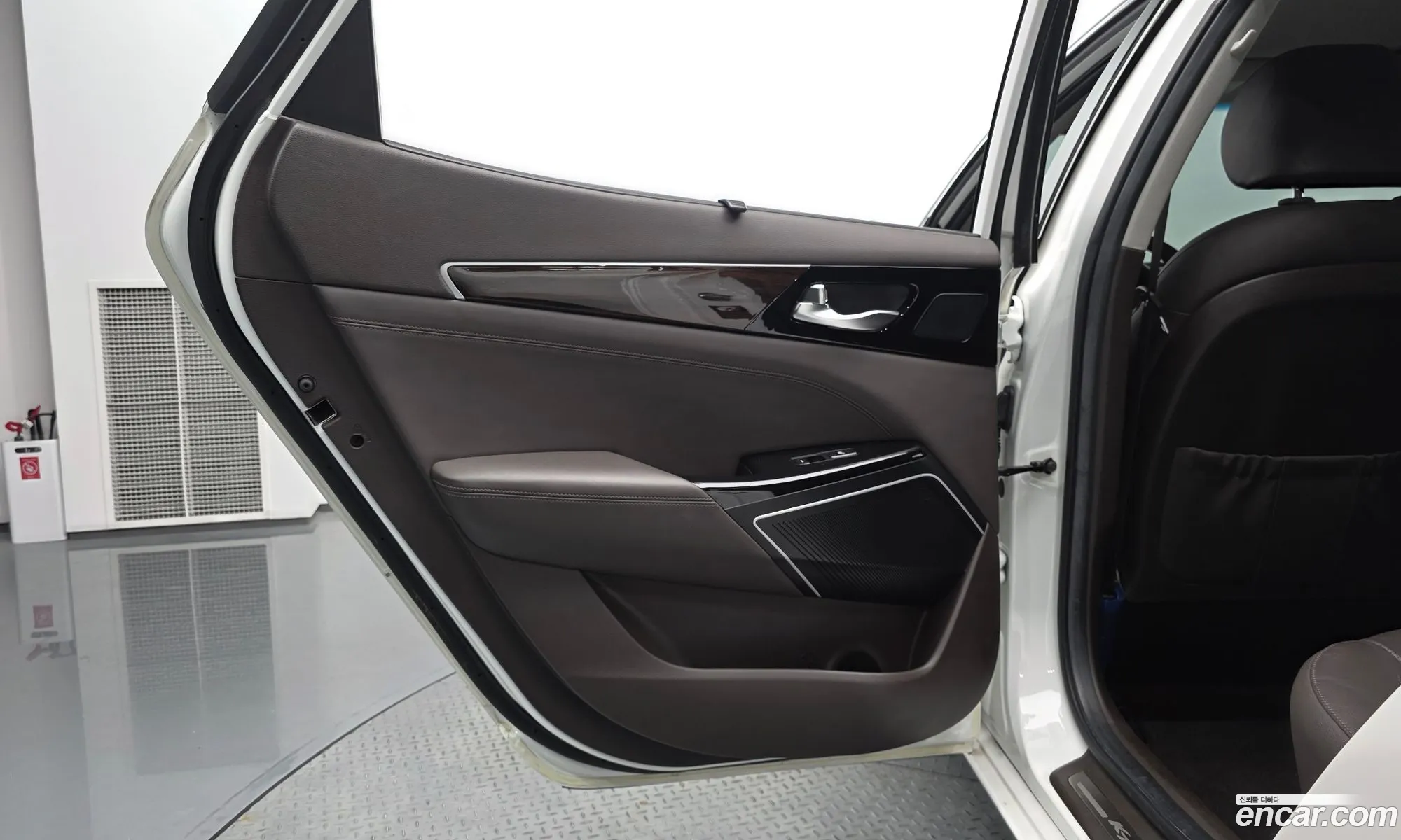 Kia K7 Hybrid 2018 — 4