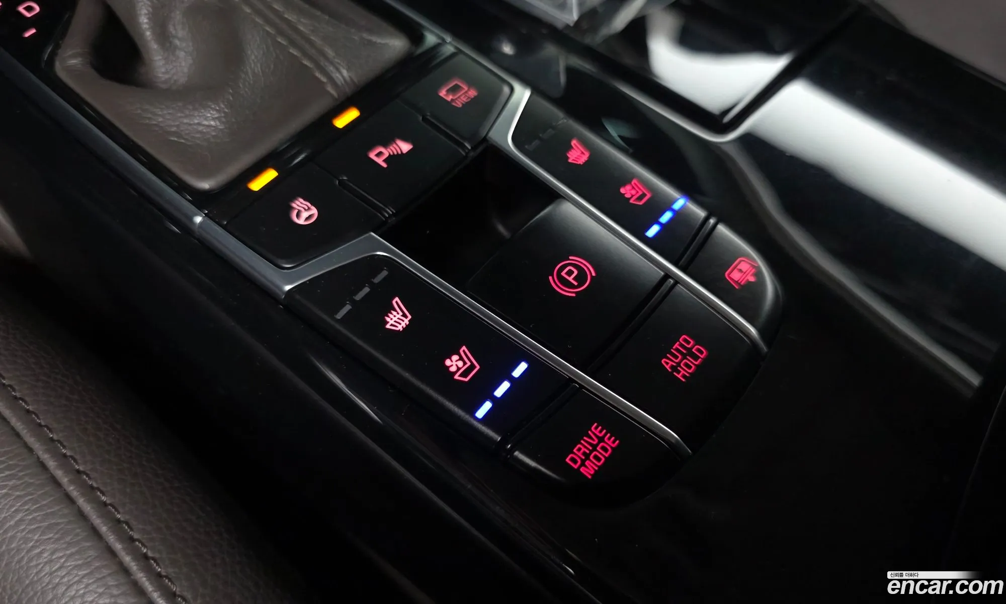 Kia K7 Hybrid 2018 — 24