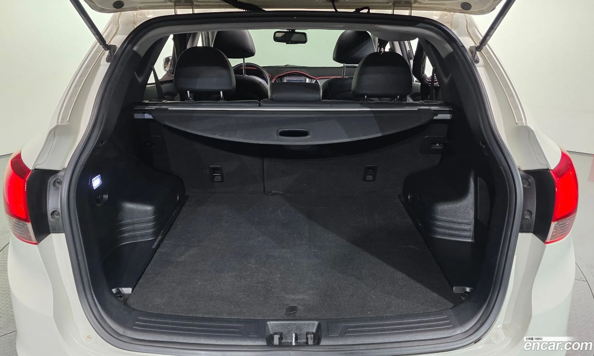Hyundai Tucson ix 2012 — 17