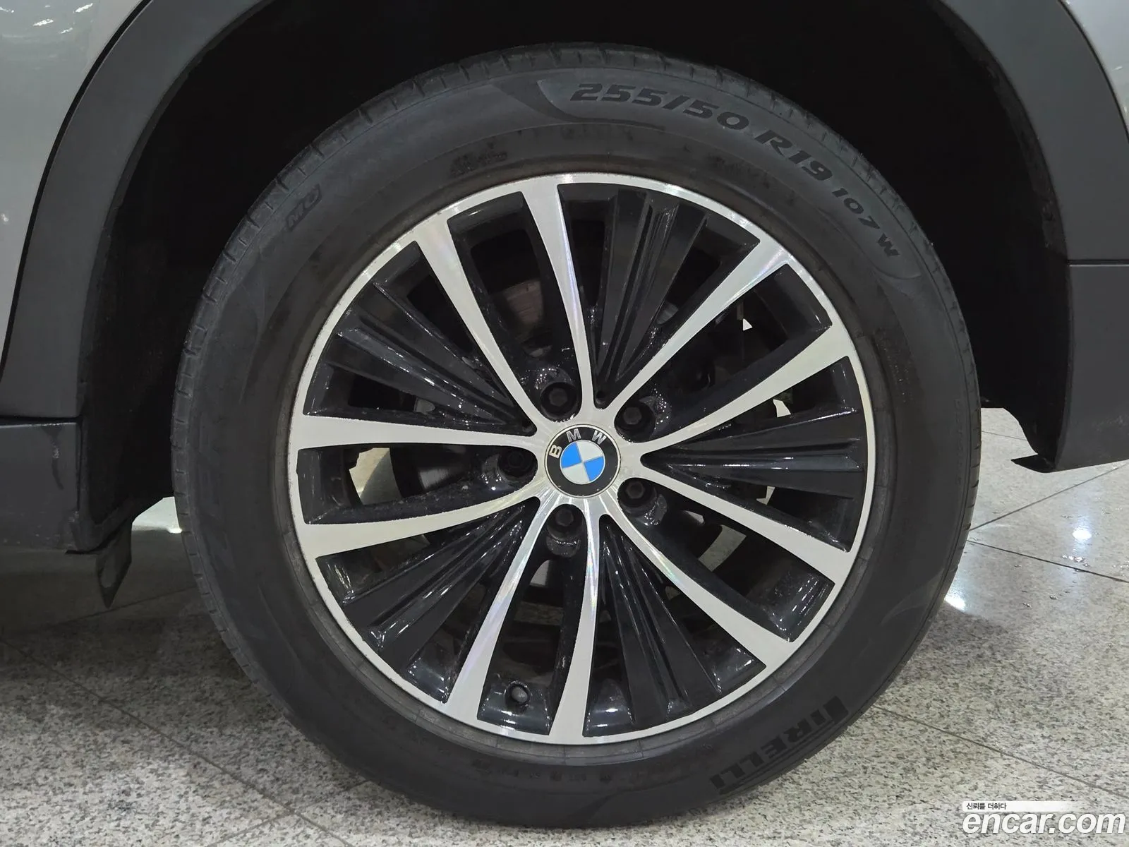 BMW X5 2008 — 16