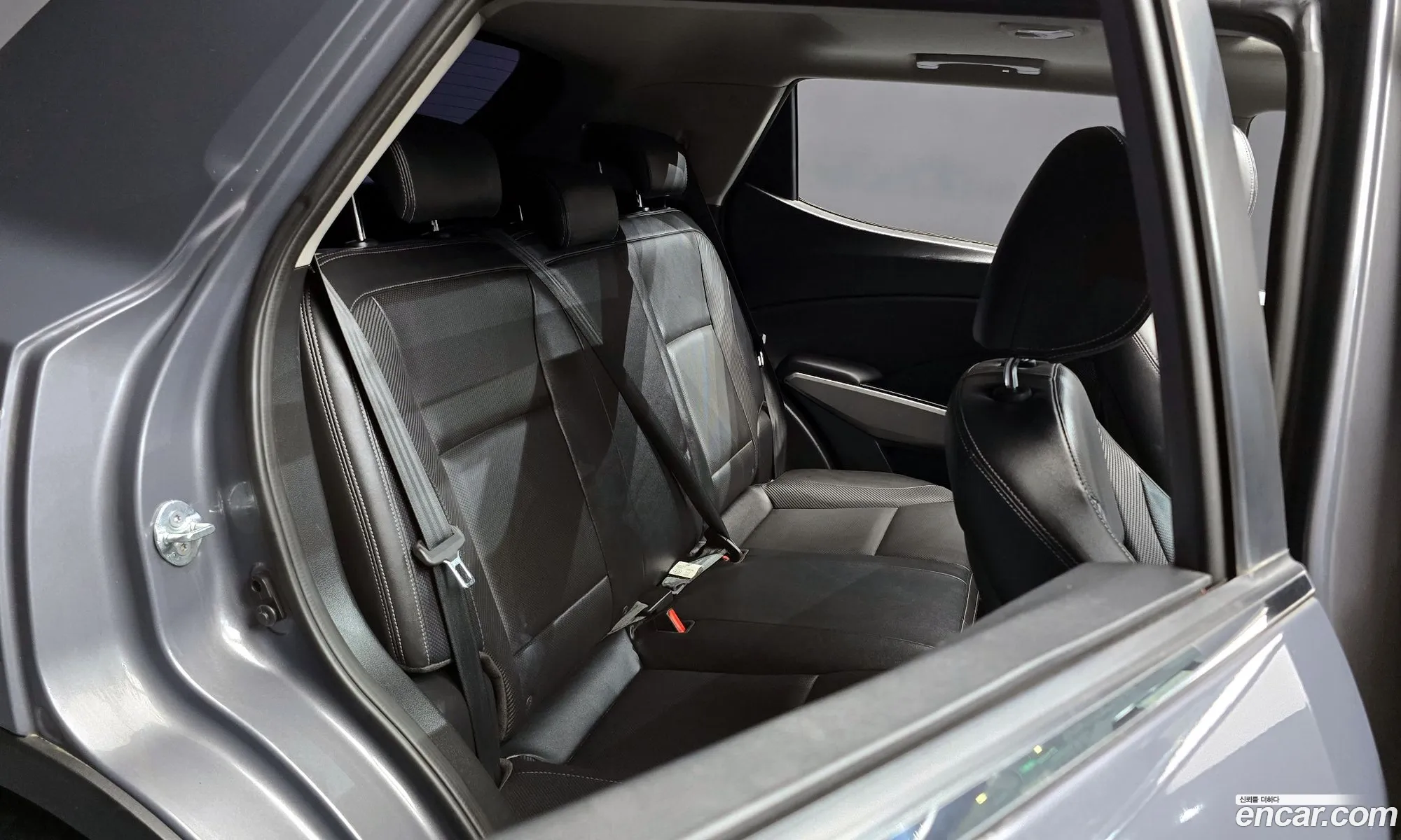 KG Mobility (SsangYong) Tivoli 2015 — 21