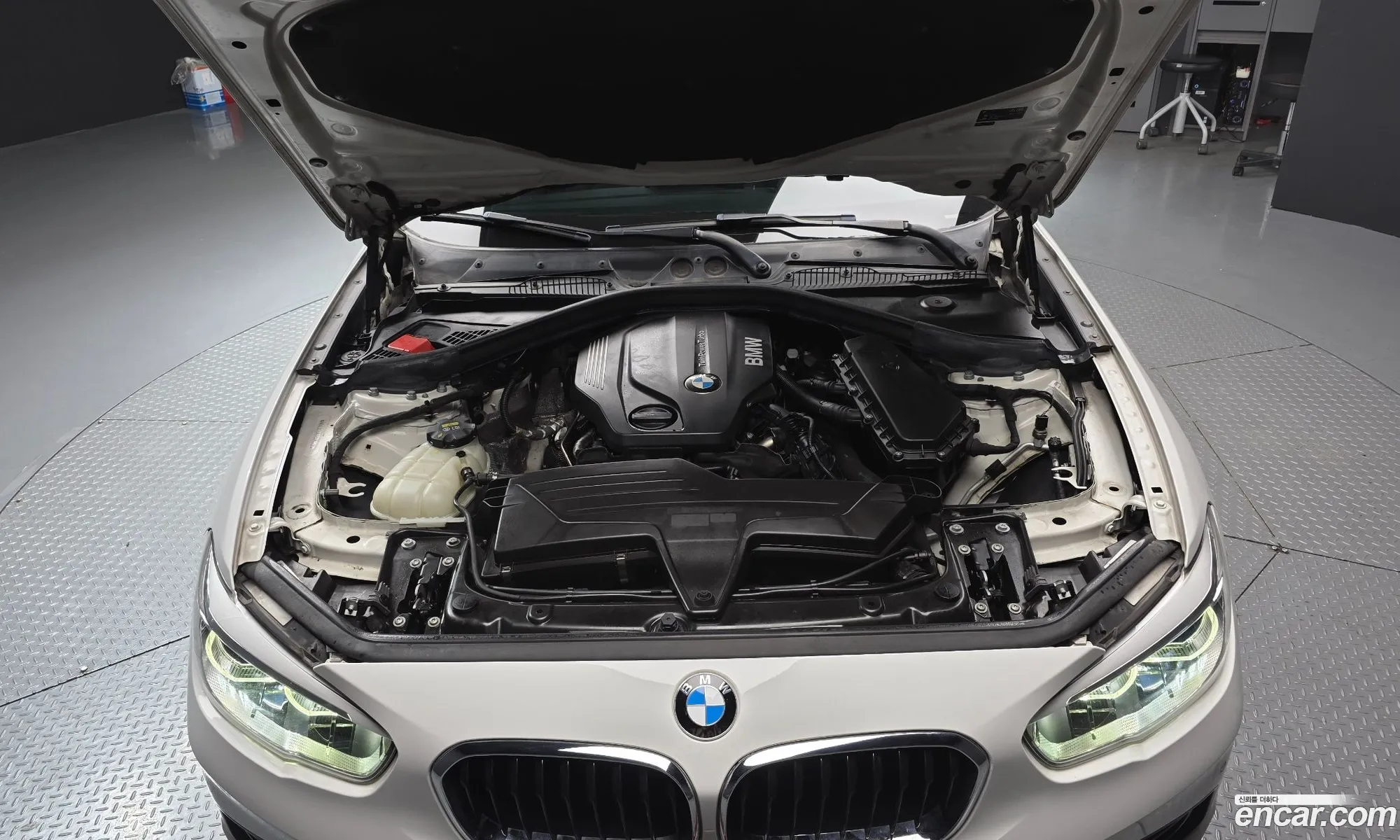 BMW 1 Series 2016 WBA1S5108G5D24532 — 18