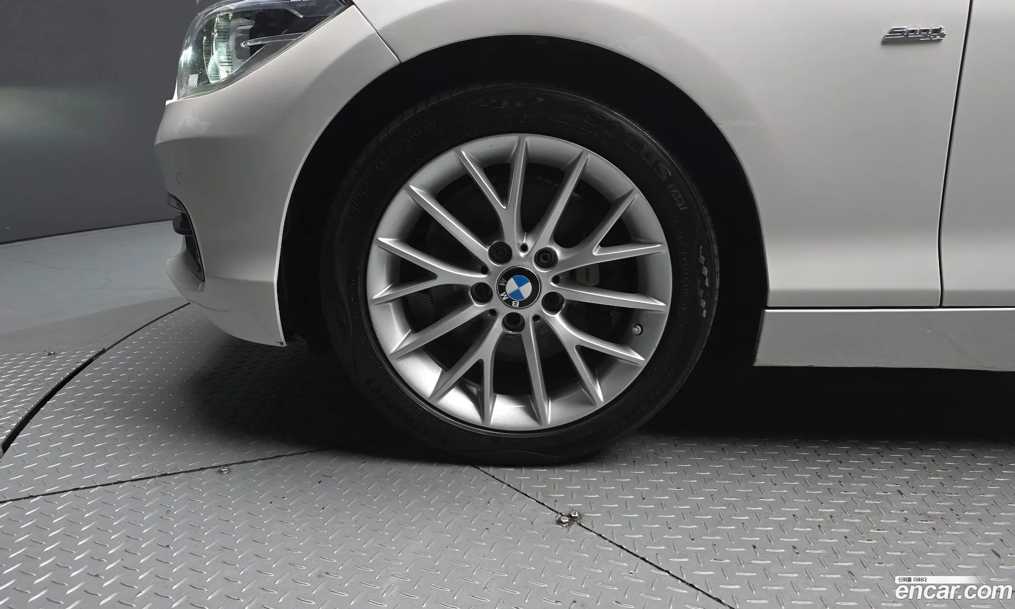 BMW 1 Series 2016 WBA1S5108G5D24532 — 10
