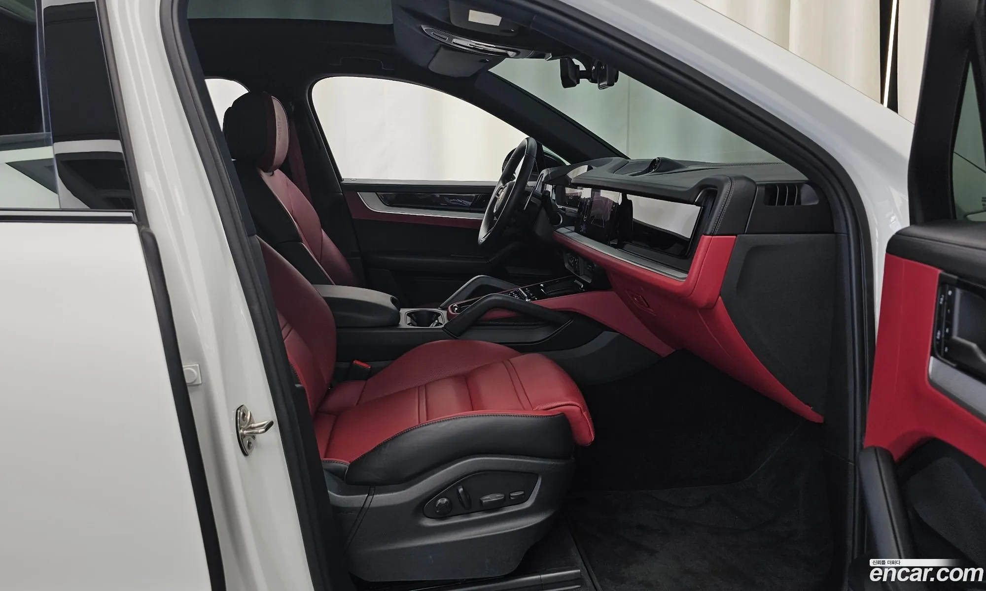 Porsche Cayenne 2023 WP1BA29Y8RDA58470 — 10