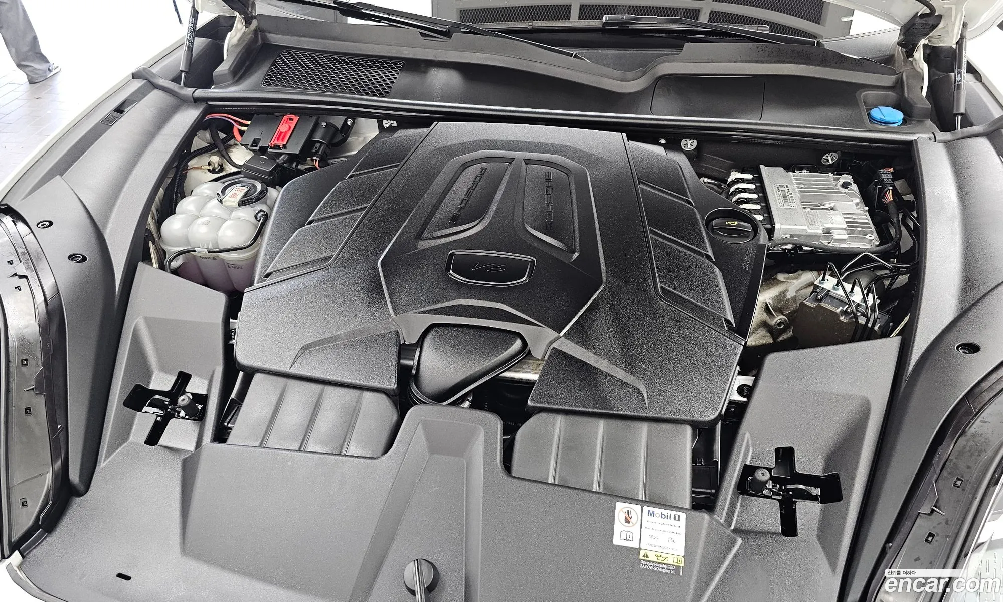 Porsche Cayenne 2023 WP1BA29Y8RDA58470 — 25