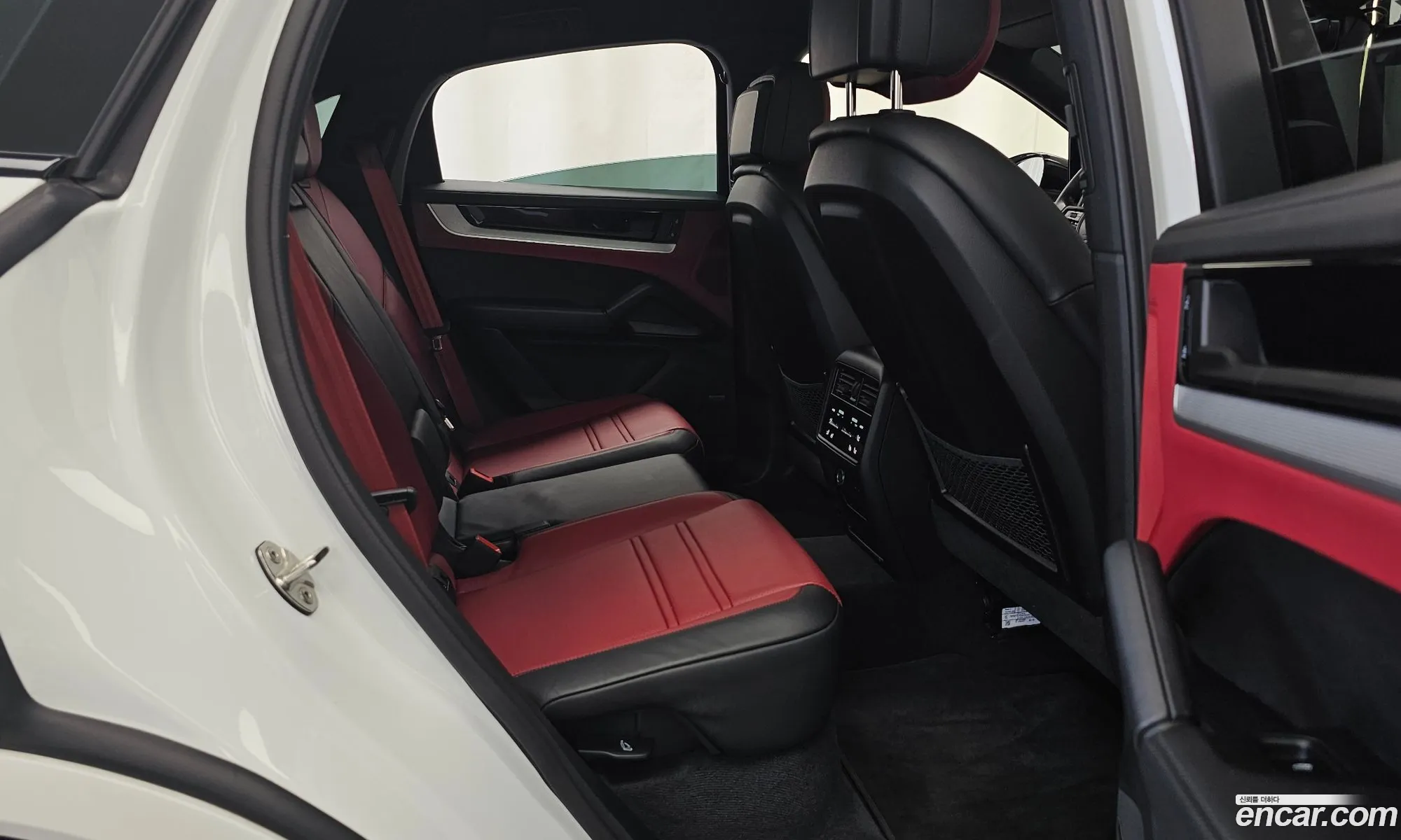 Porsche Cayenne 2023 WP1BA29Y8RDA58470 — 8
