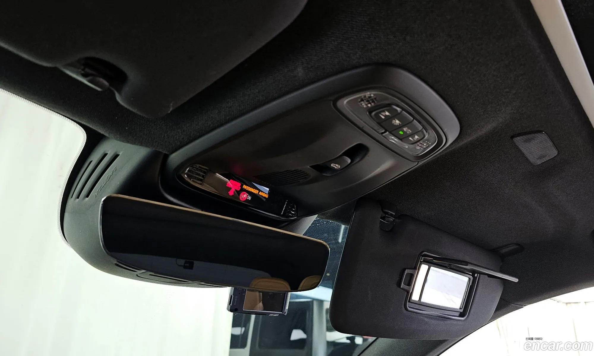 Volvo XC40 2020 YV1XZACACL2248507 — 15
