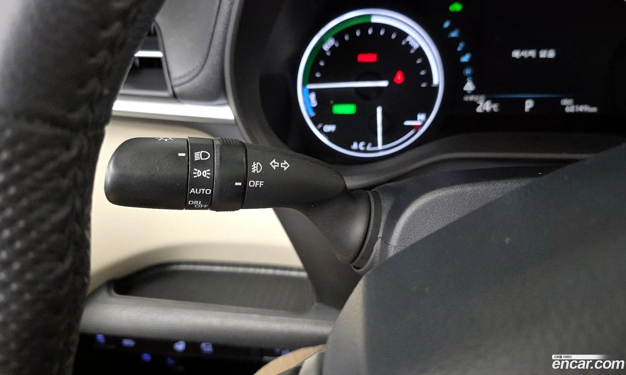 Toyota Sienna 2023 — 8