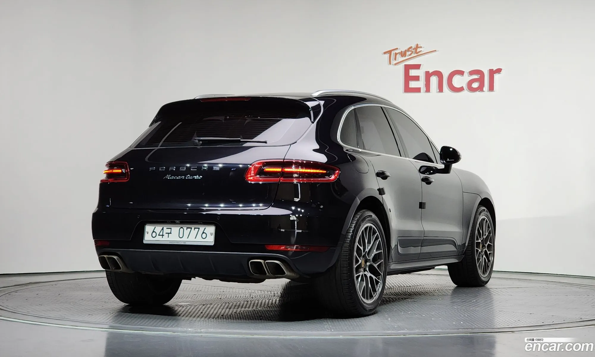 Porsche Macan 2015 WP1AF2956FLB91491 — 16