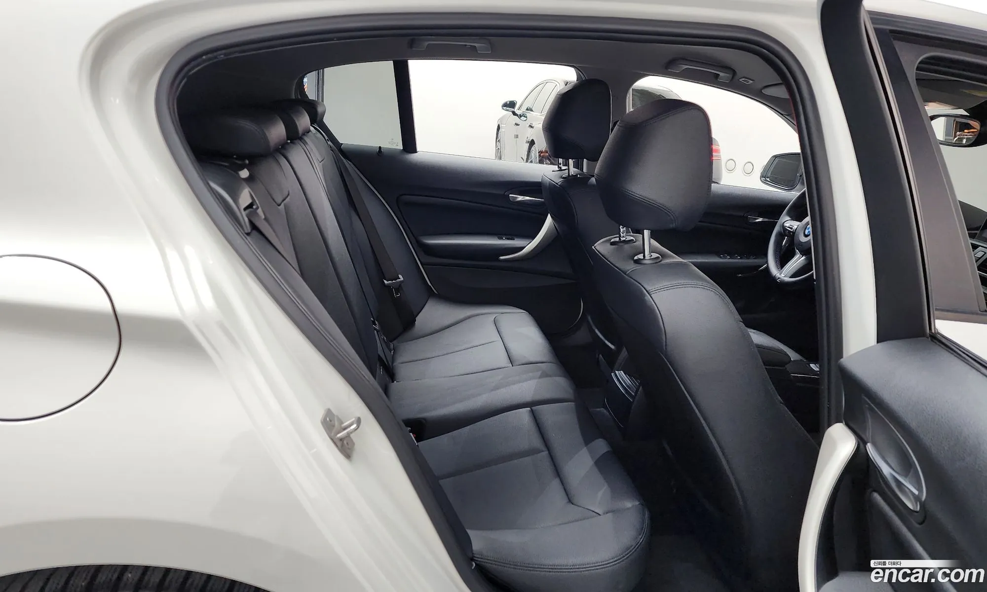 BMW 1 Series 2017 WBA1S5108HV806335 — 5