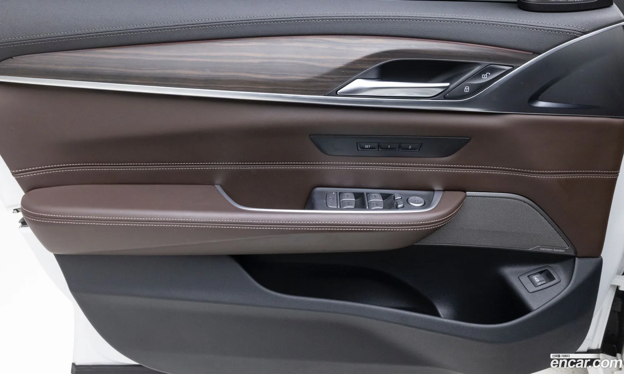 BMW 6 Series GT 2021 — 6