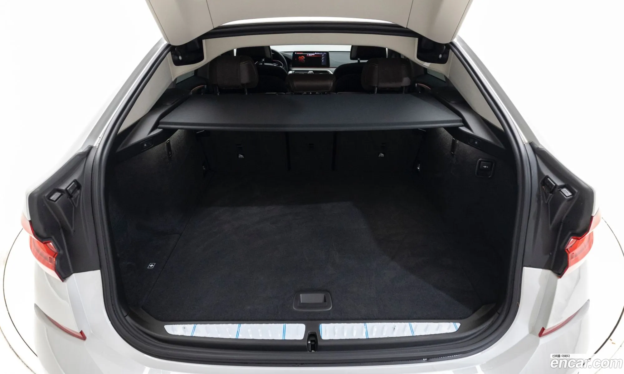 BMW 6 Series GT 2021 — 16