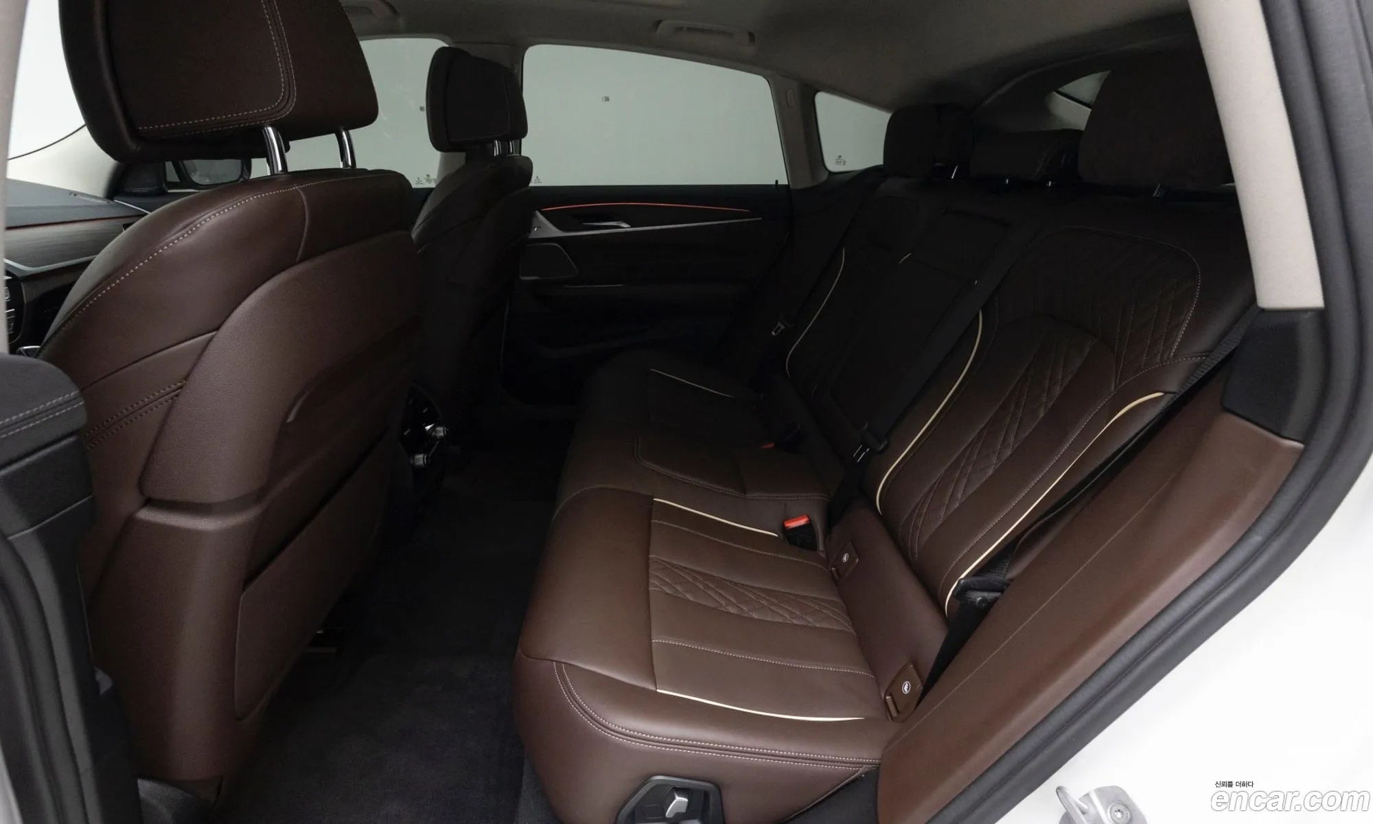 BMW 6 Series GT 2021 — 9