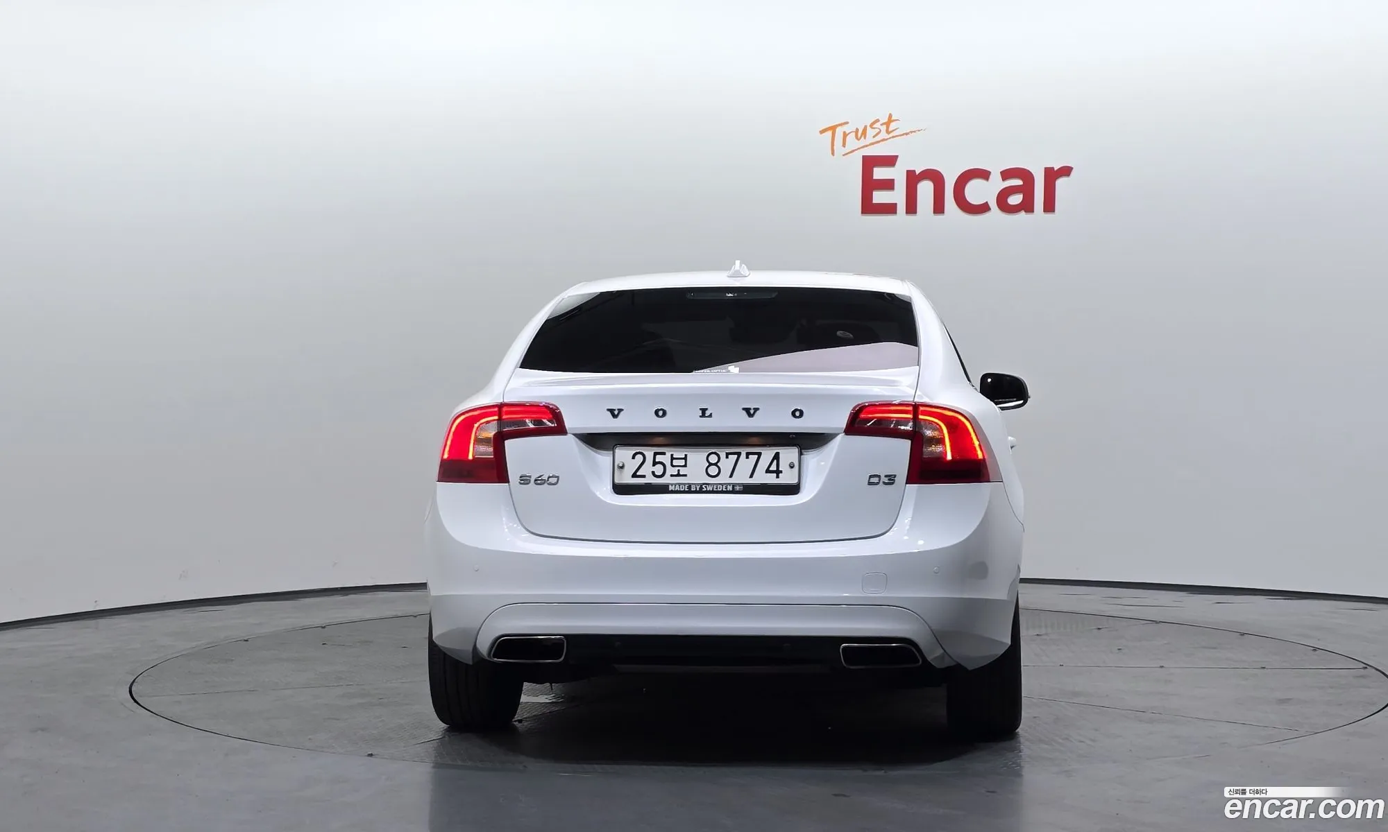 Volvo S60 2018 — 18