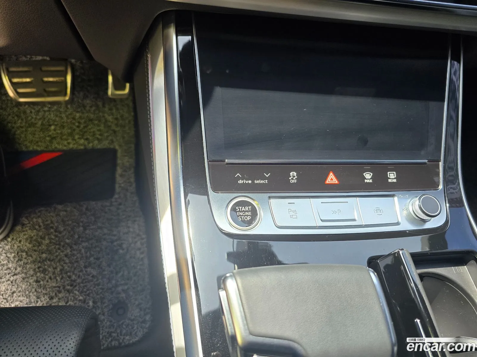 Audi Q8 2022 — 15