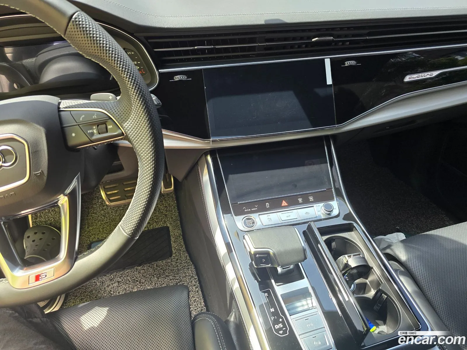 Audi Q8 2022 — 3