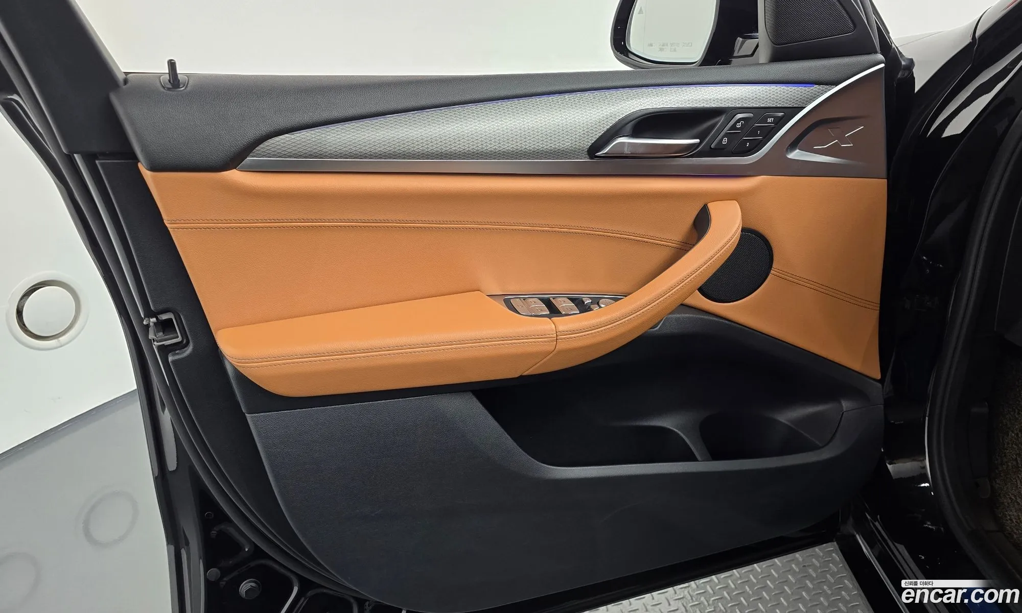 BMW X4 2019 WBAVJ1103KLF66131 — 28