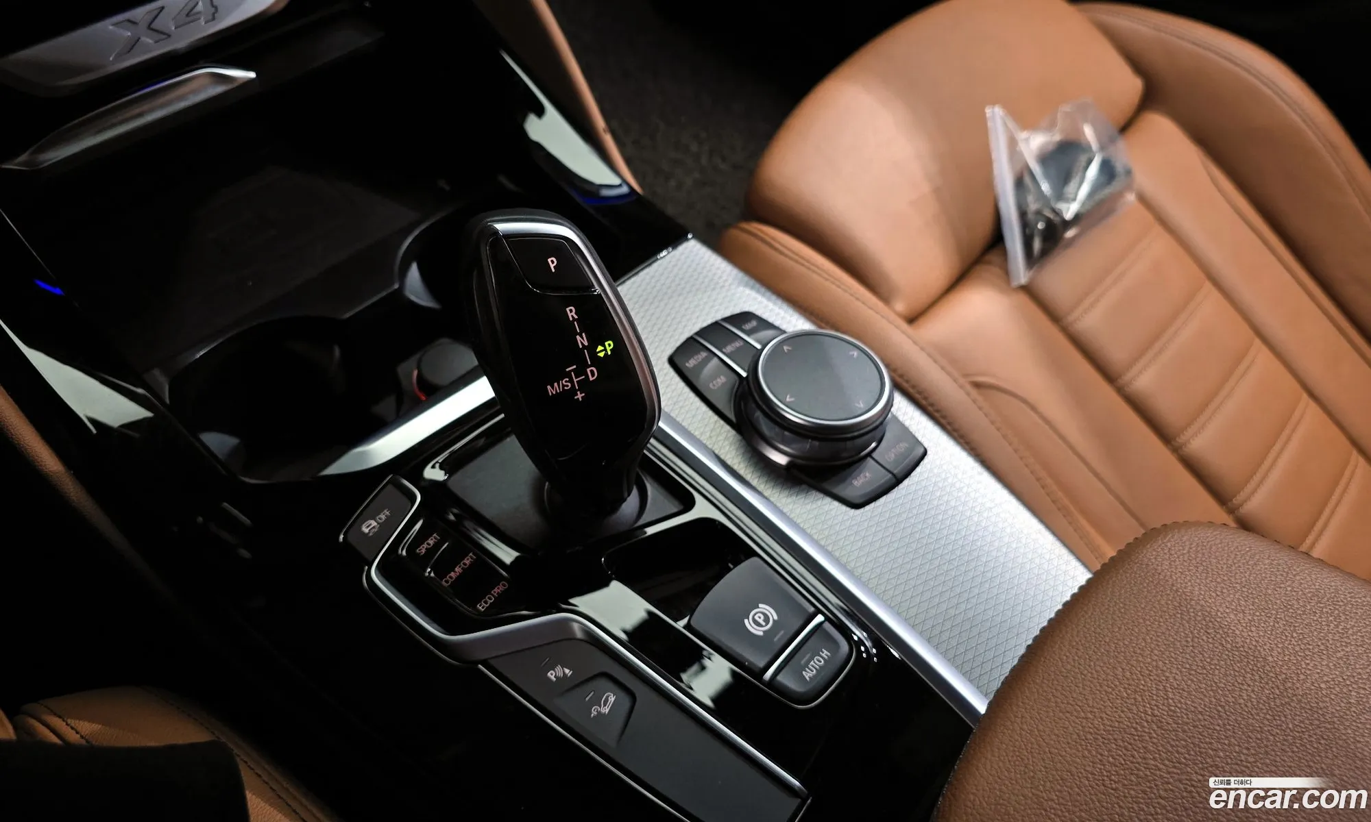 BMW X4 2019 WBAVJ1103KLF66131 — 25