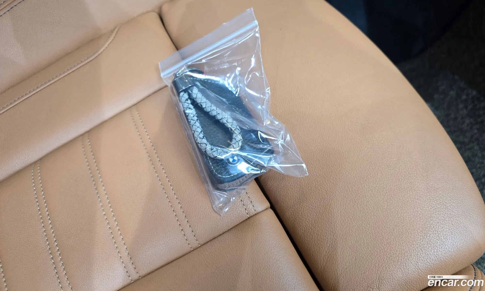 BMW X4 2019 WBAVJ1103KLF66131 — 14