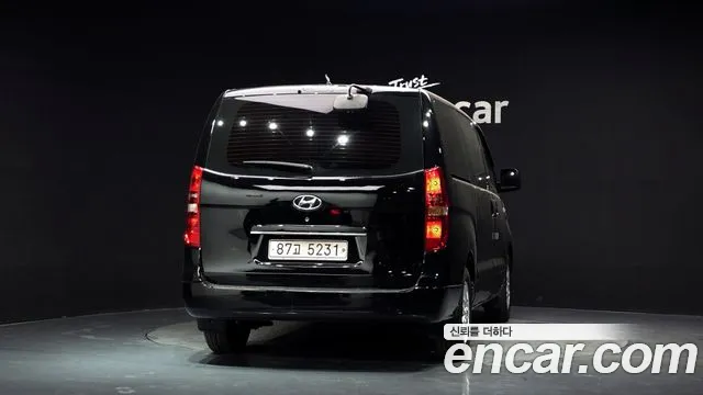 Hyundai Grand Starex 2017 — 3