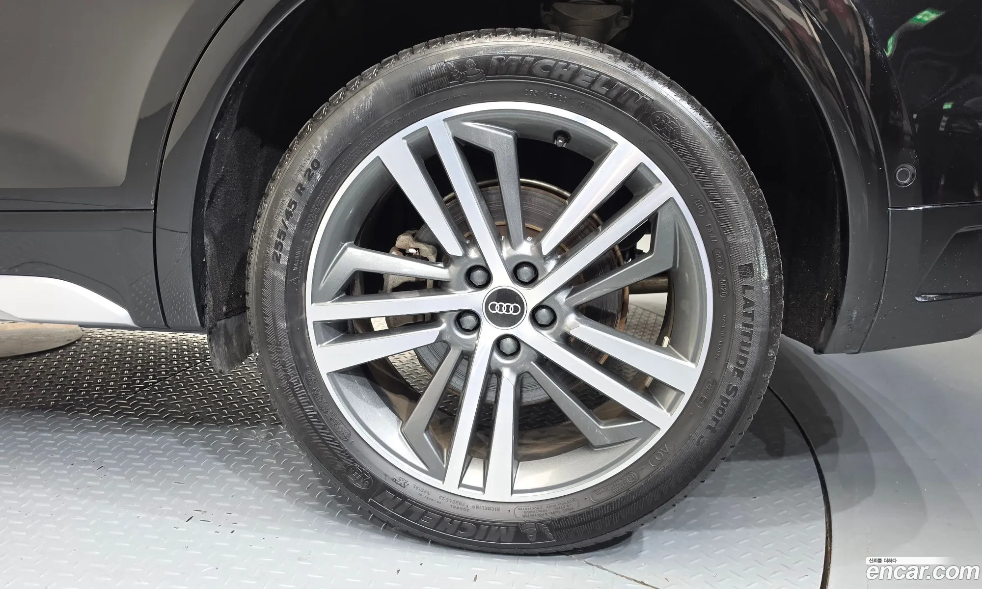 Audi Q5 2021 WAUZZZFY3M2105394 — 3