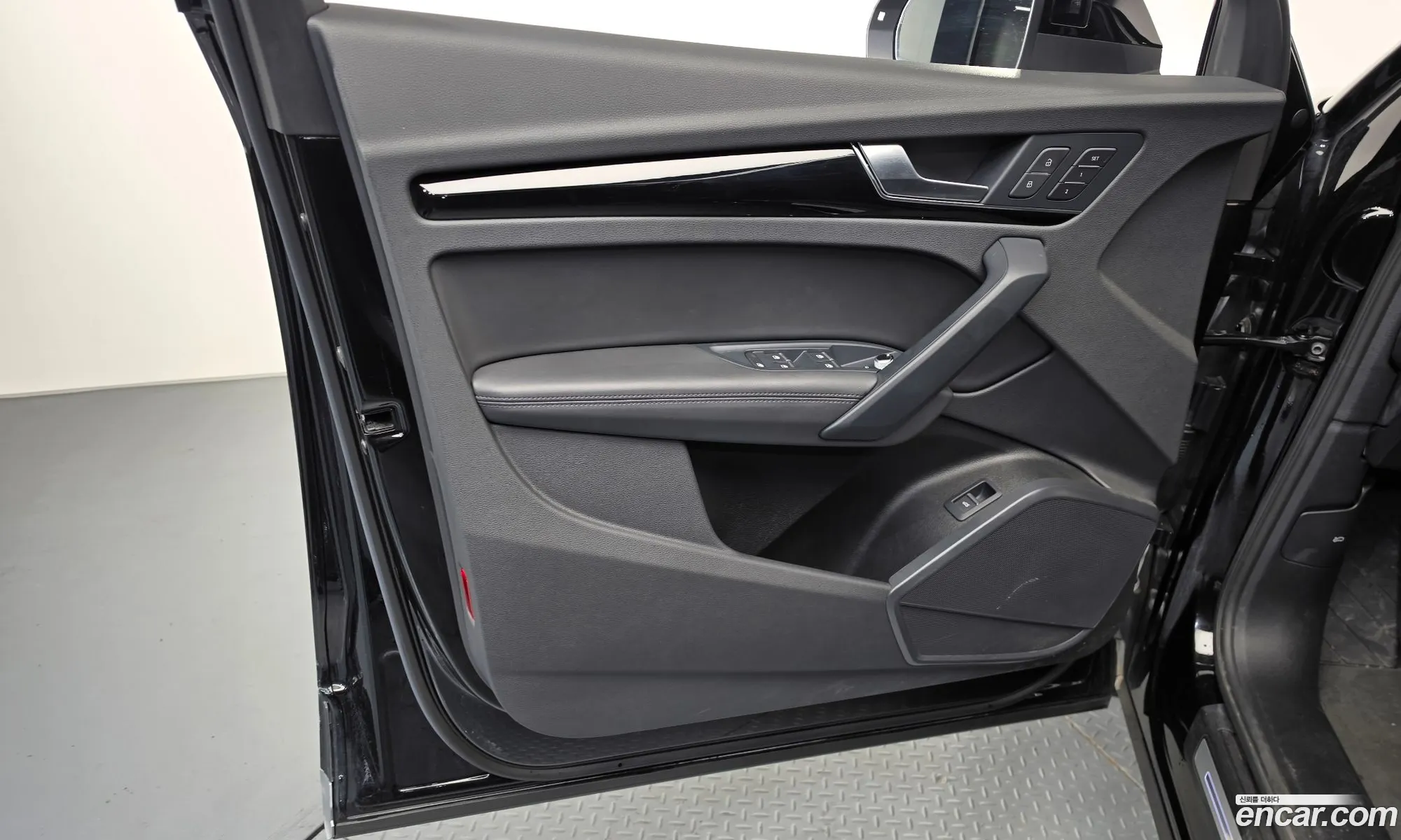 Audi Q5 2021 WAUZZZFY3M2105394 — 35