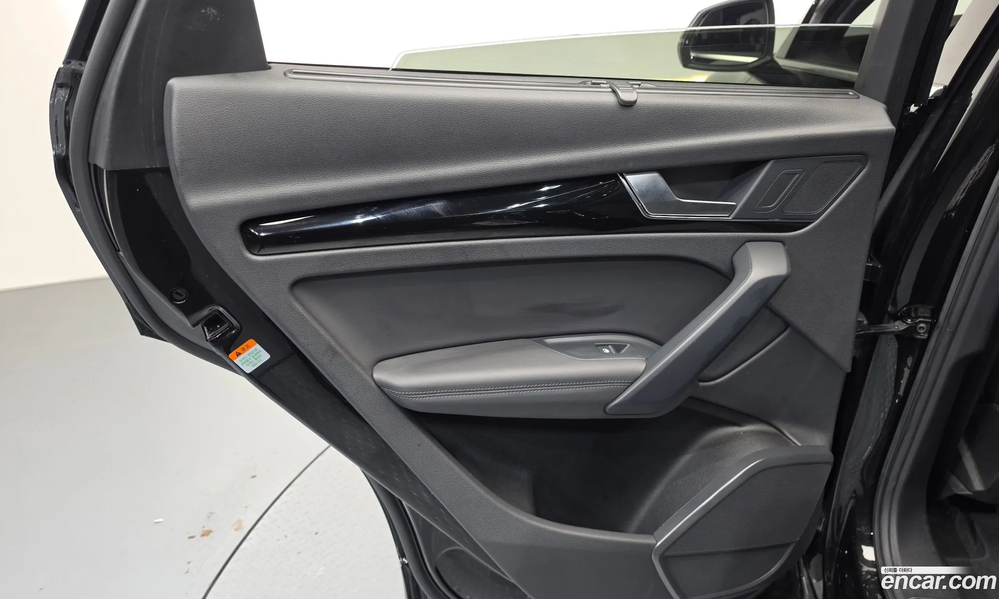 Audi Q5 2021 WAUZZZFY3M2105394 — 32