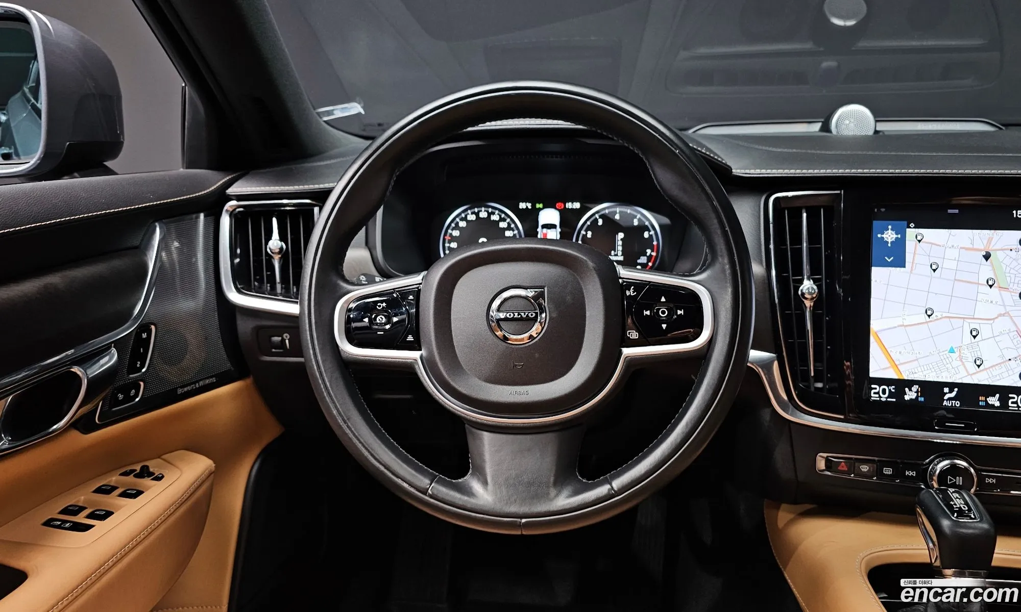 Volvo V90 Cross Country 2018 — 11
