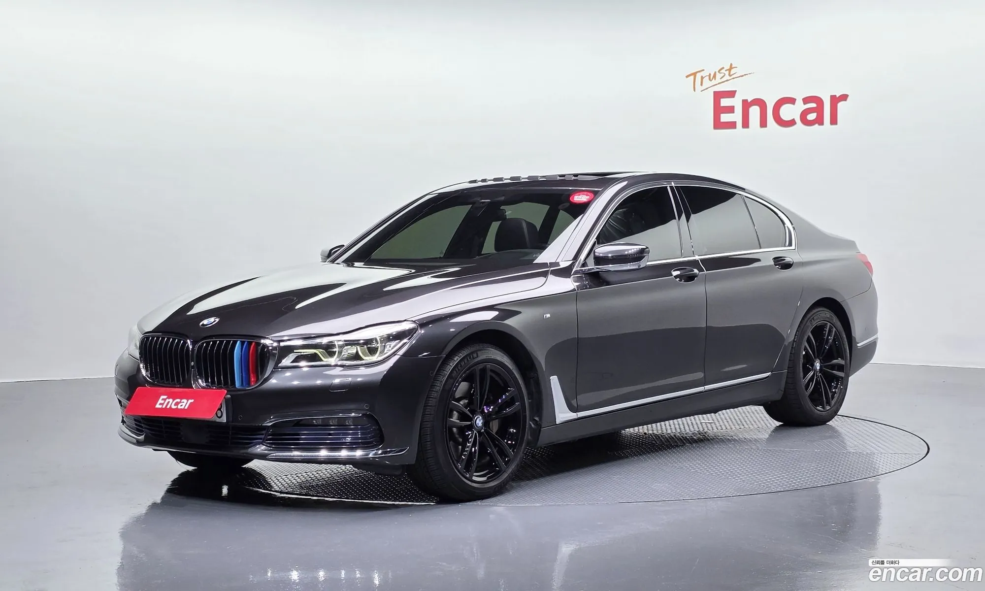 BMW 7 Series 2016 WBA7C4104GG525816 — 16