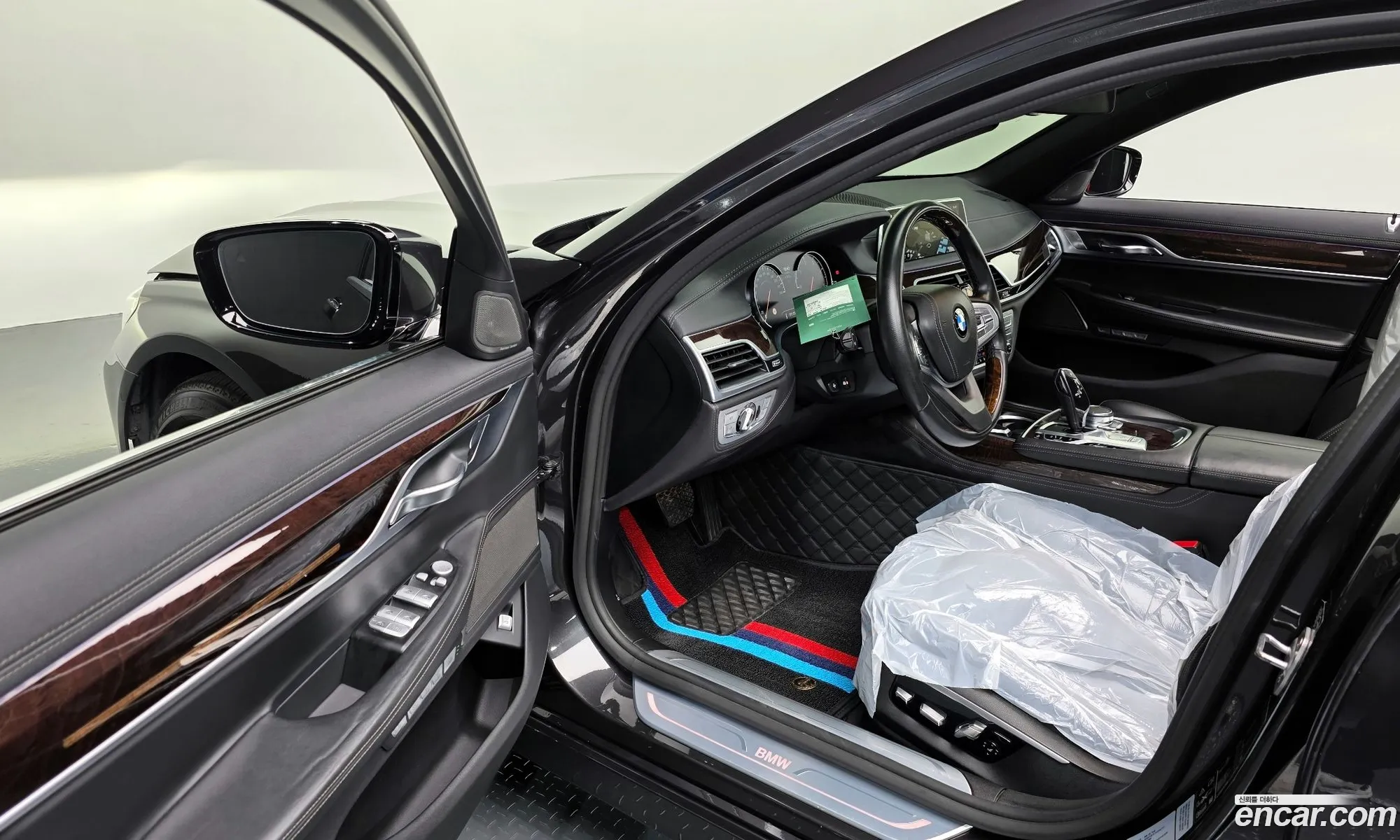 BMW 7 Series 2016 WBA7C4104GG525816 — 11