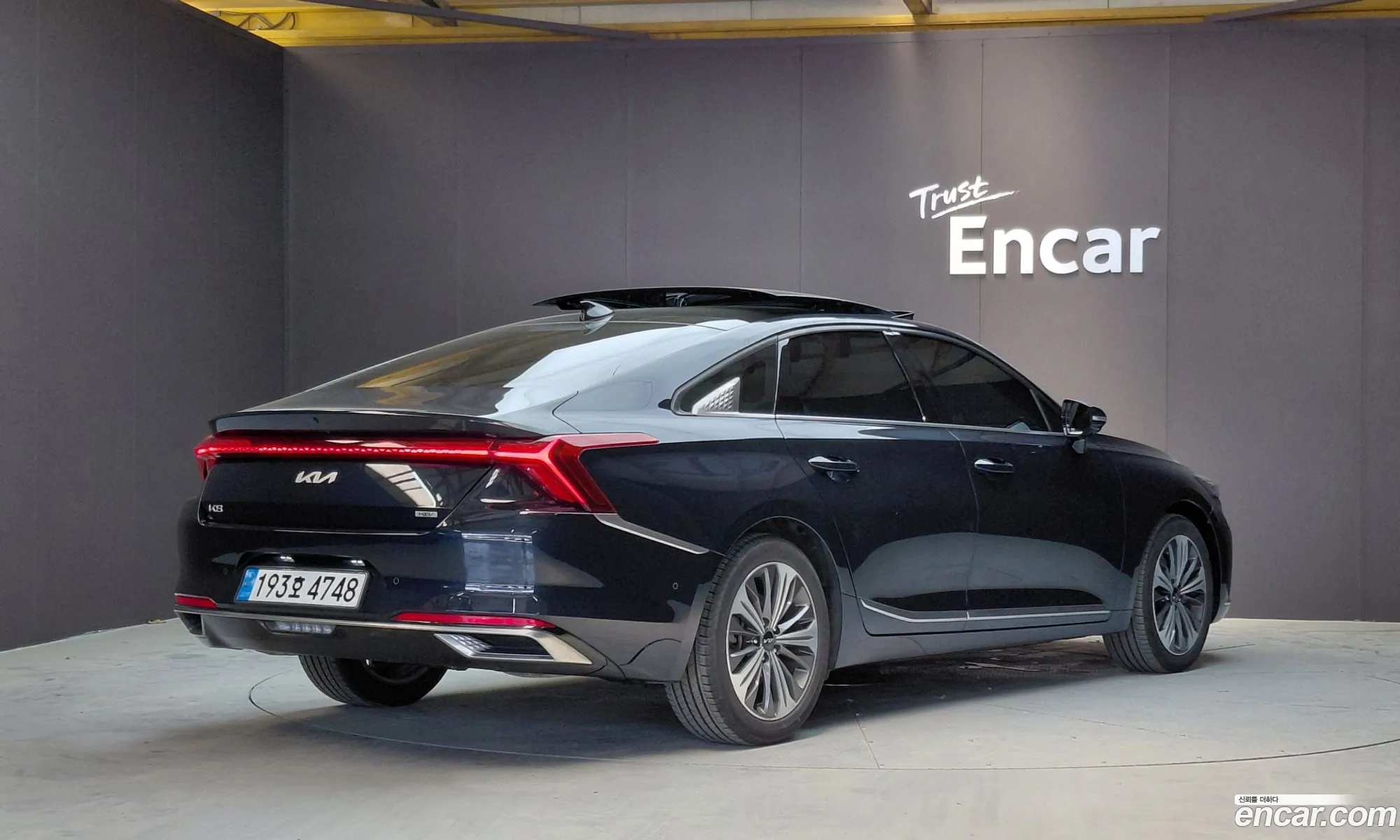 Kia K8 Hybrid 2022 — 5