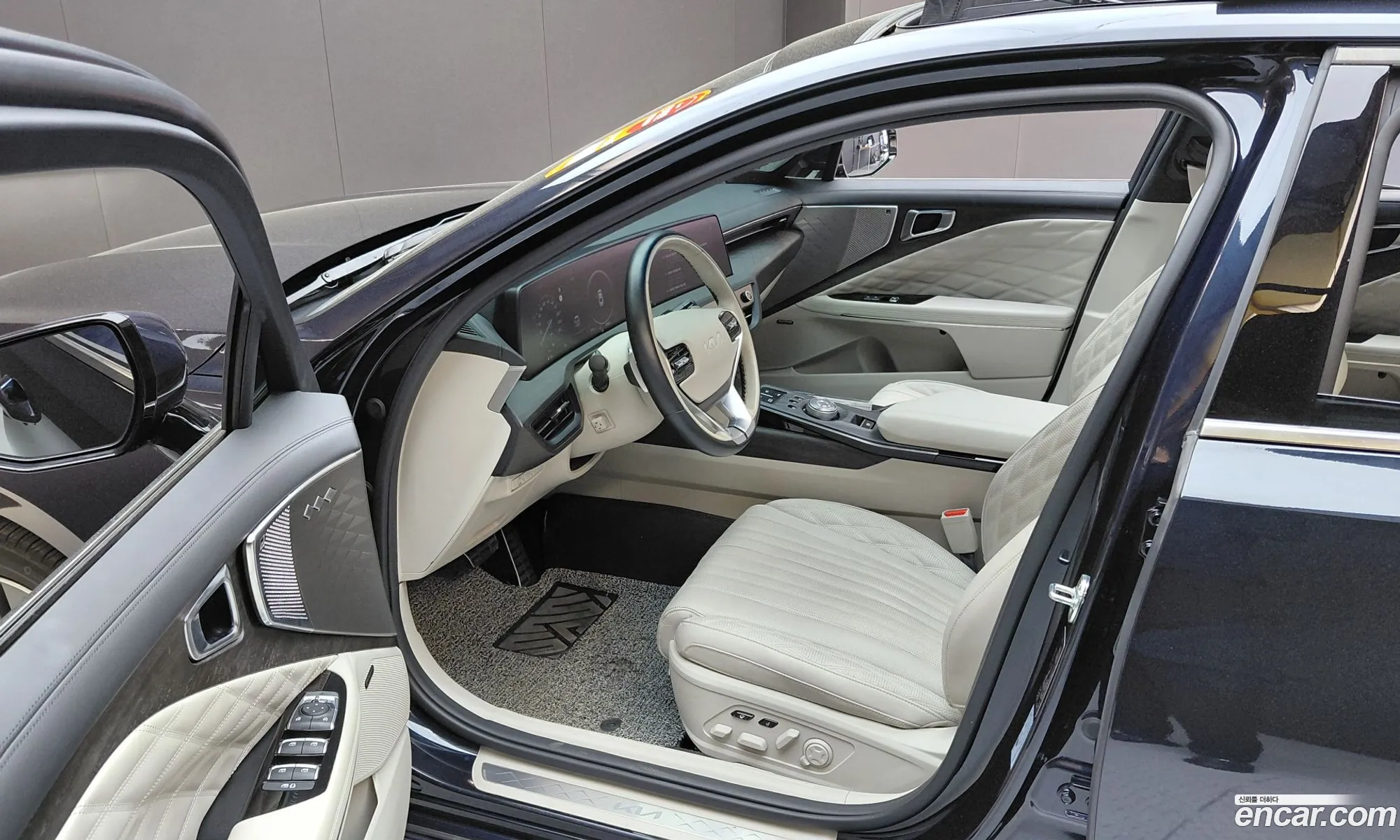 Kia K8 Hybrid 2022 — 12