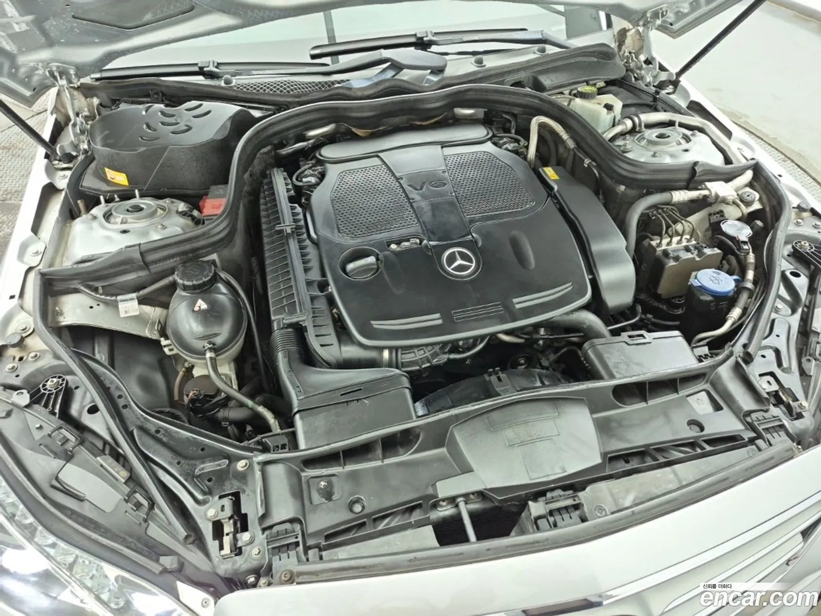 Mercedes-Benz E-Class W212 2014 — 19