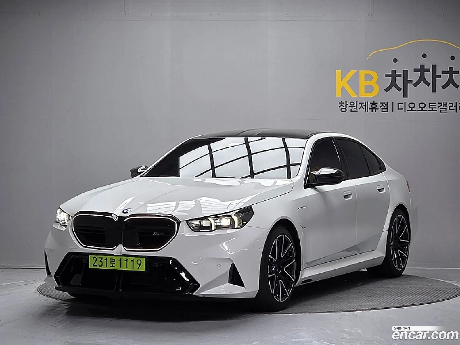 BMW M5 2025 — 19