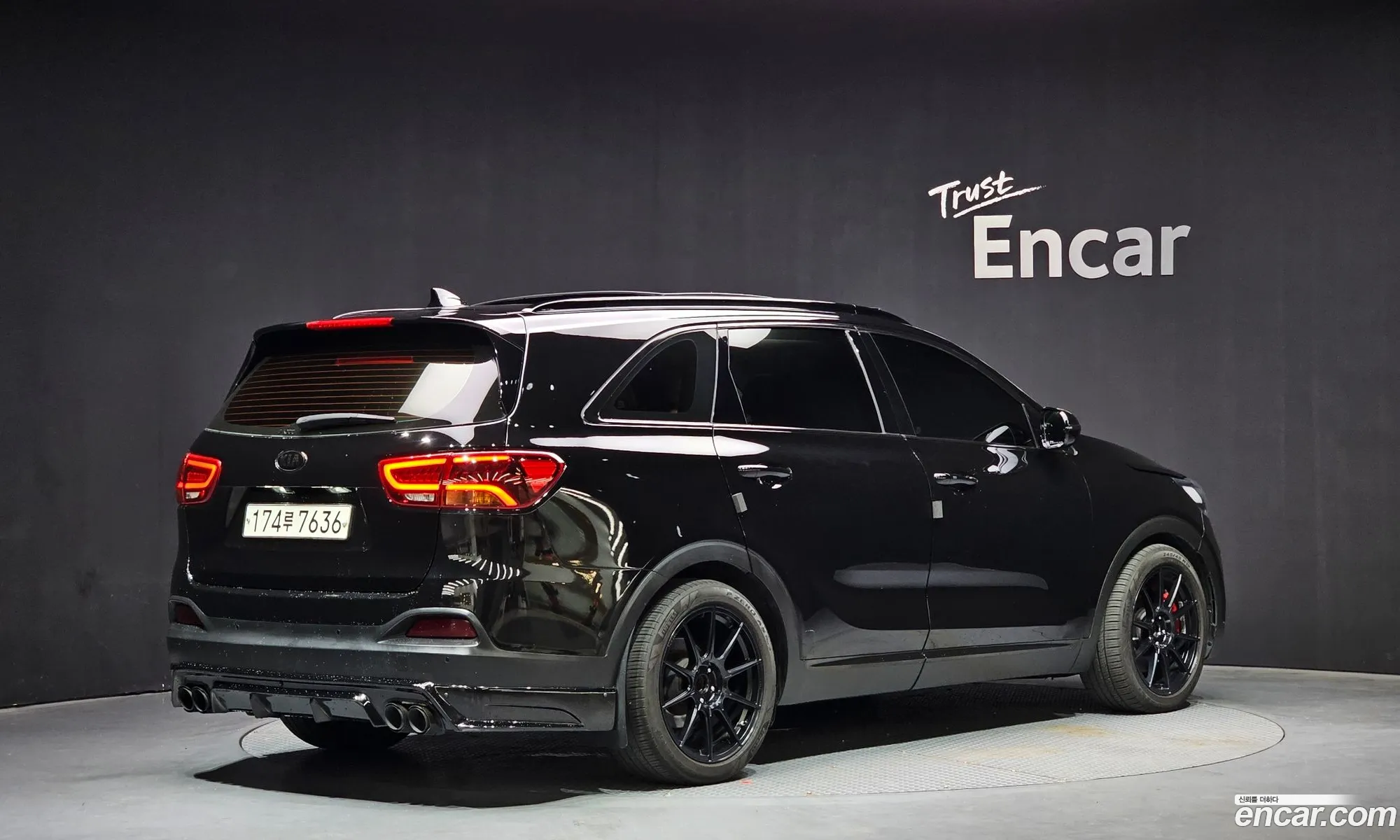 Kia Sorento 2016 — 16