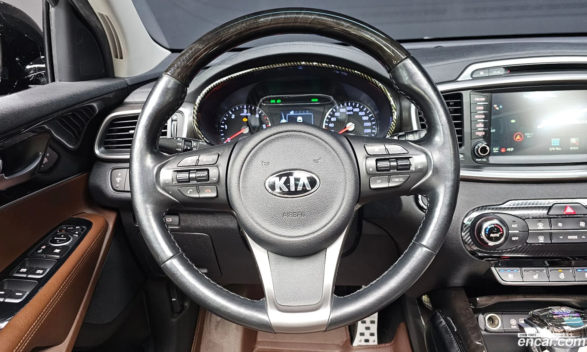 Kia Sorento 2016 — 10