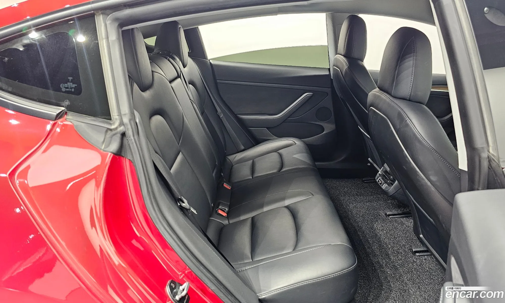 Tesla Model 3 2021 — 4