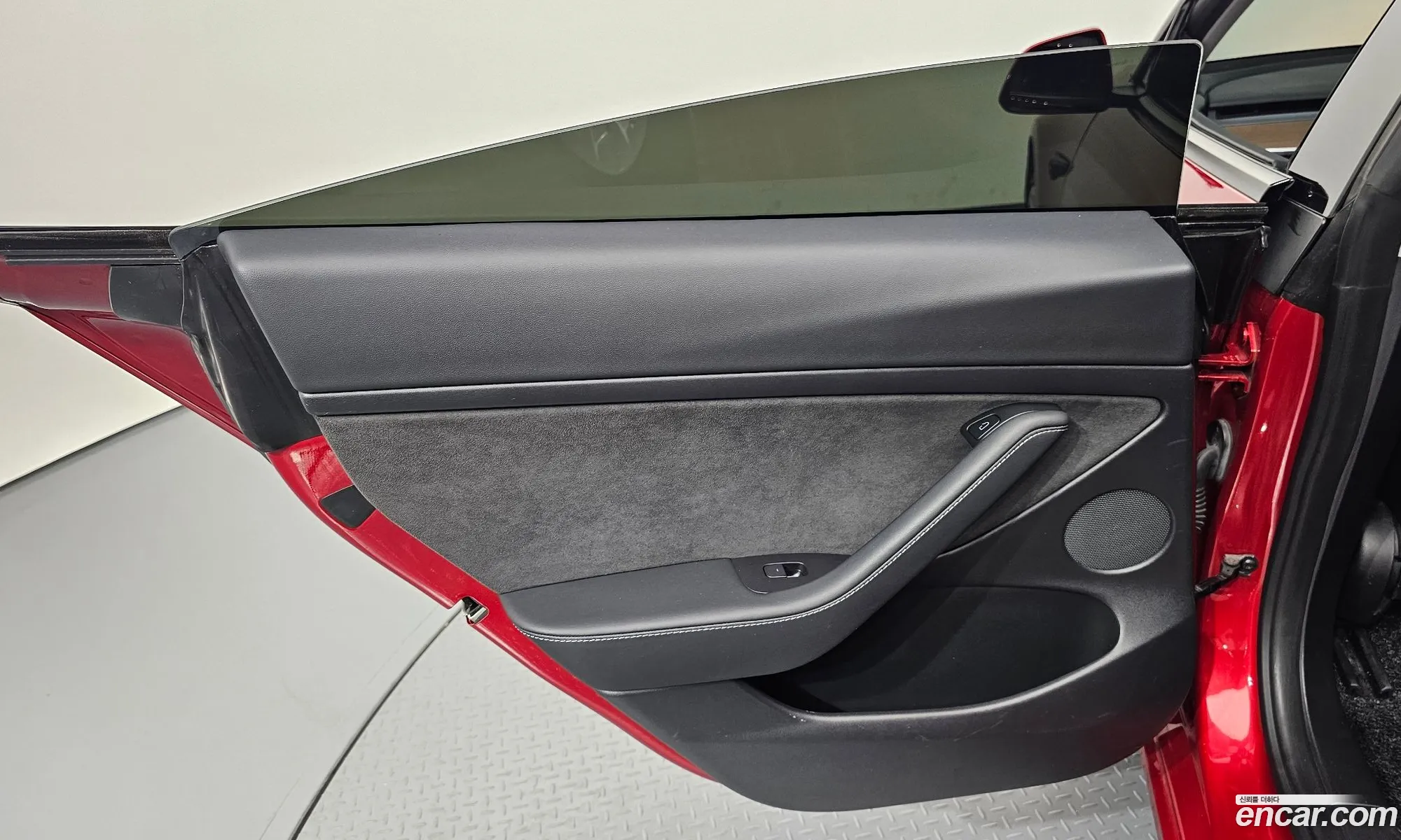 Tesla Model 3 2021 — 29