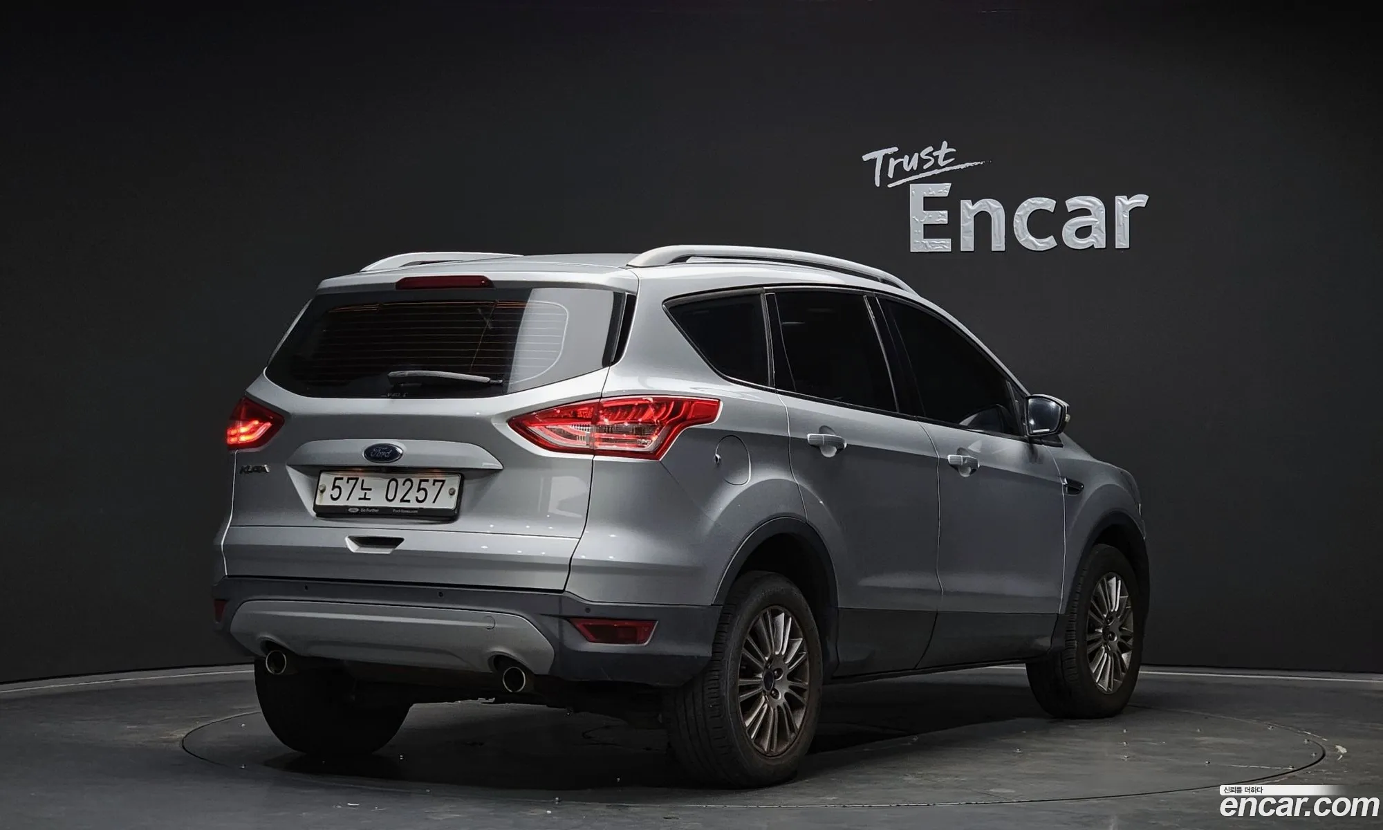 Ford Kuga 2016 WF0AXXWPMGFJ77976 — 4