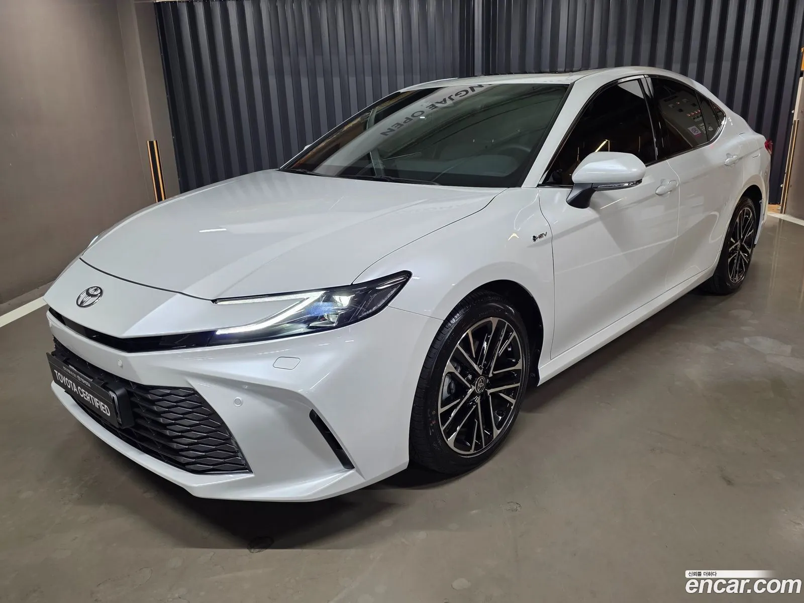 Toyota Camry 2025 — 13