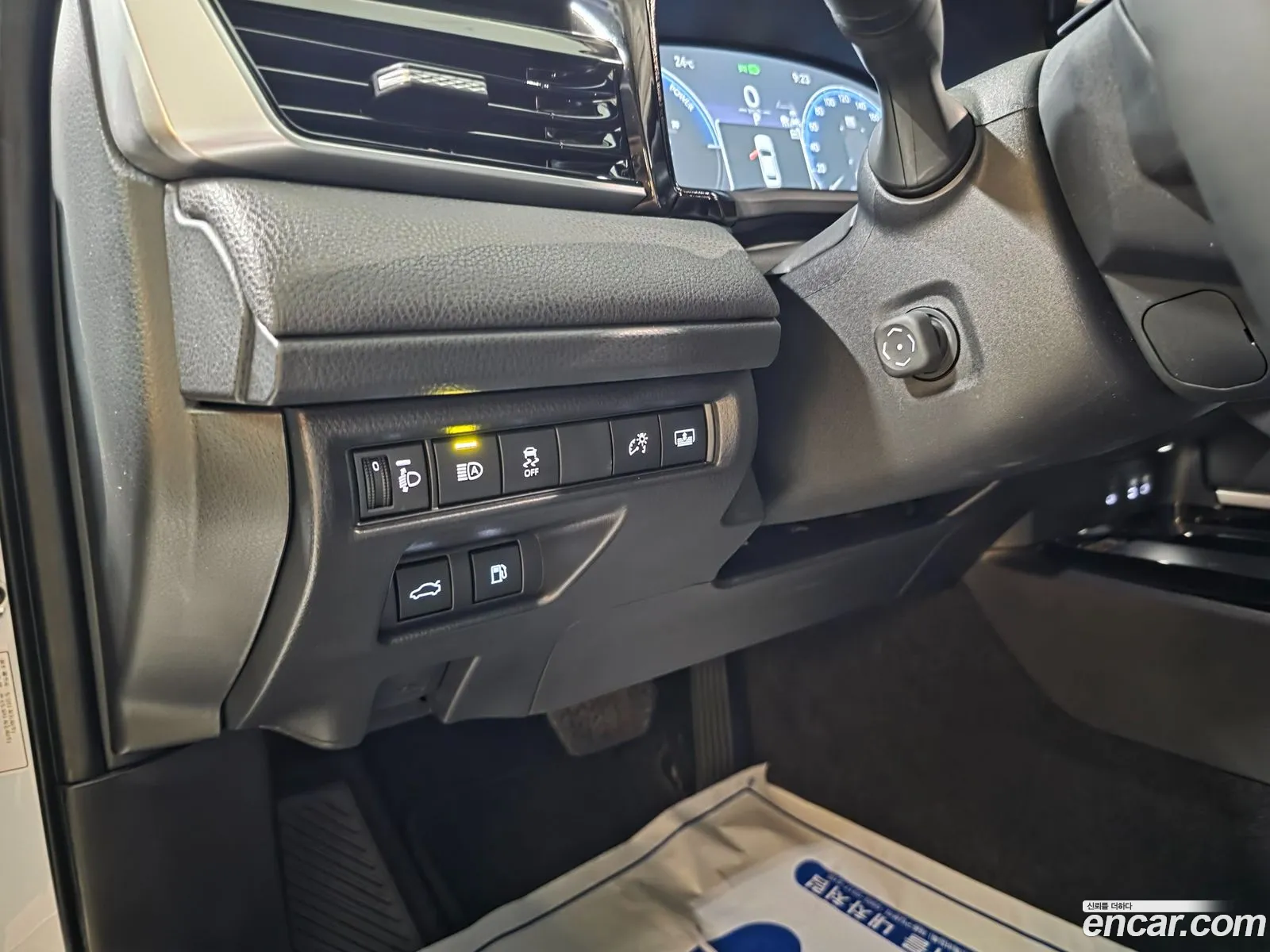 Toyota Camry 2025 — 6
