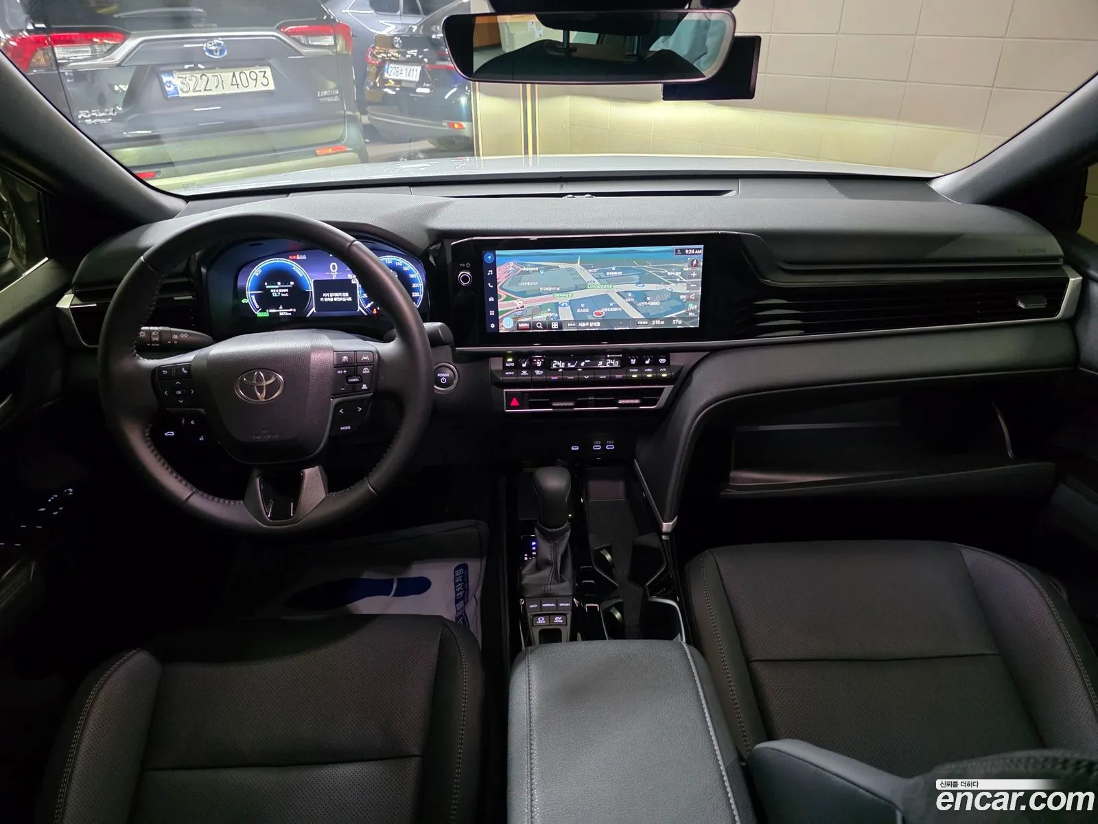 Toyota Camry 2025 — 10