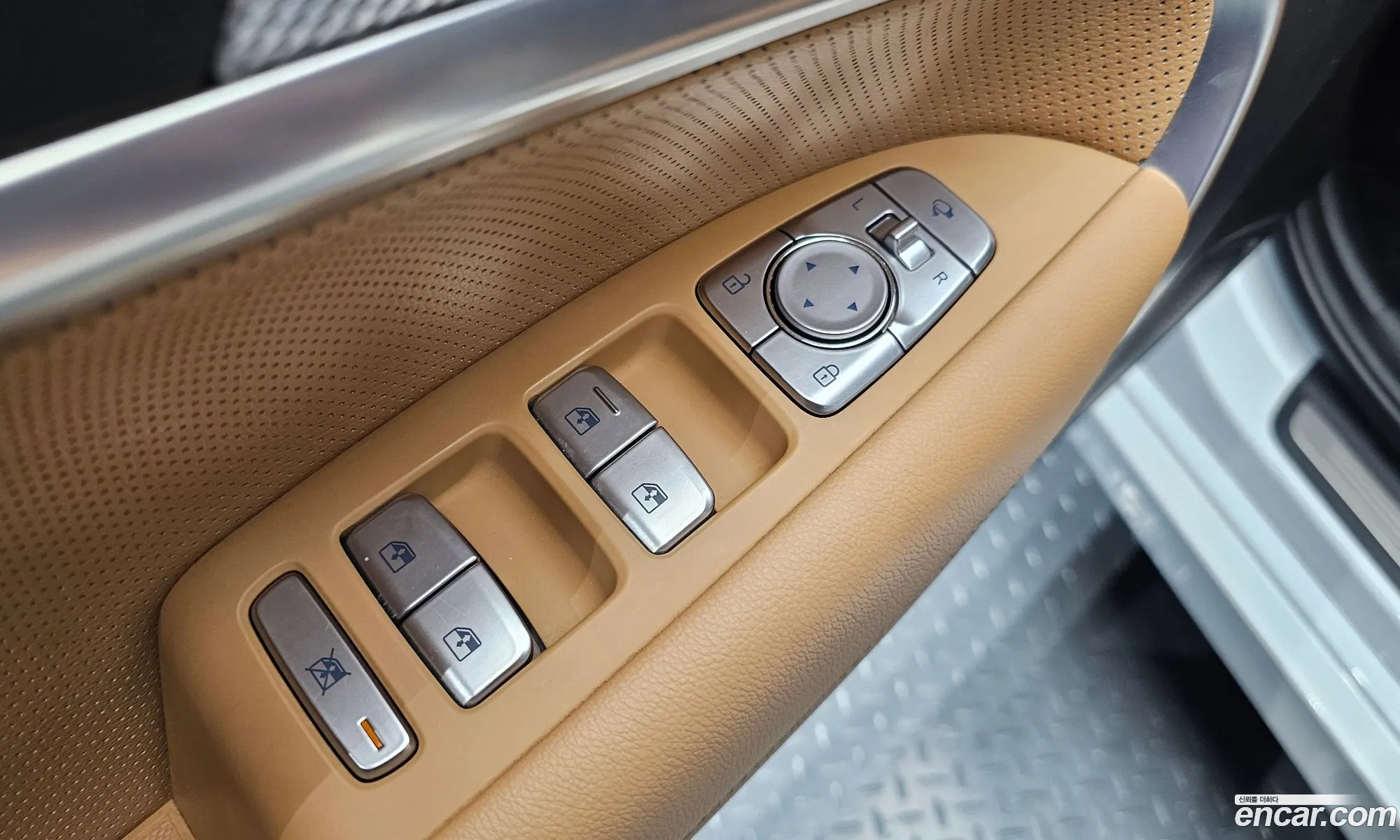 Genesis G70 2021 — 22