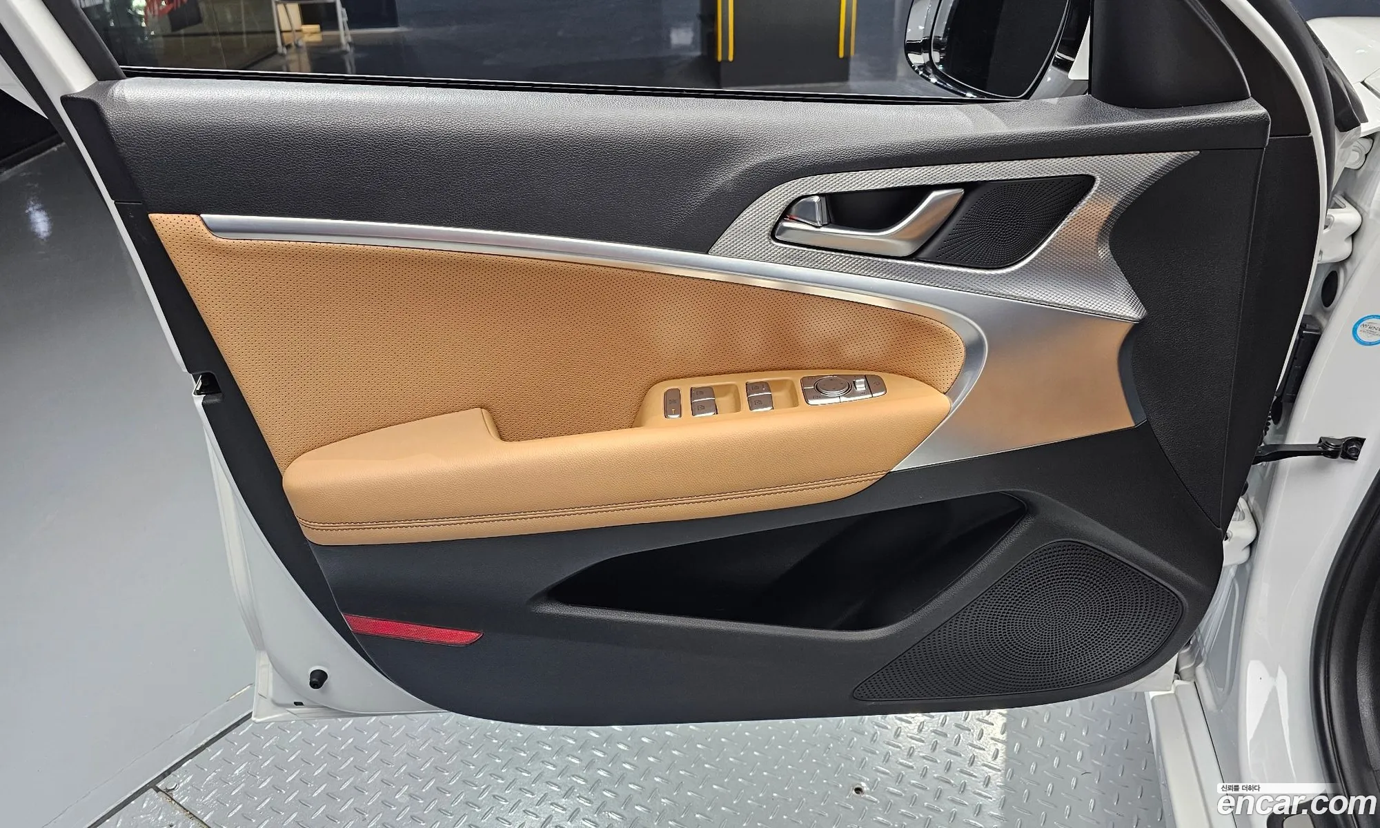 Genesis G70 2021 — 5