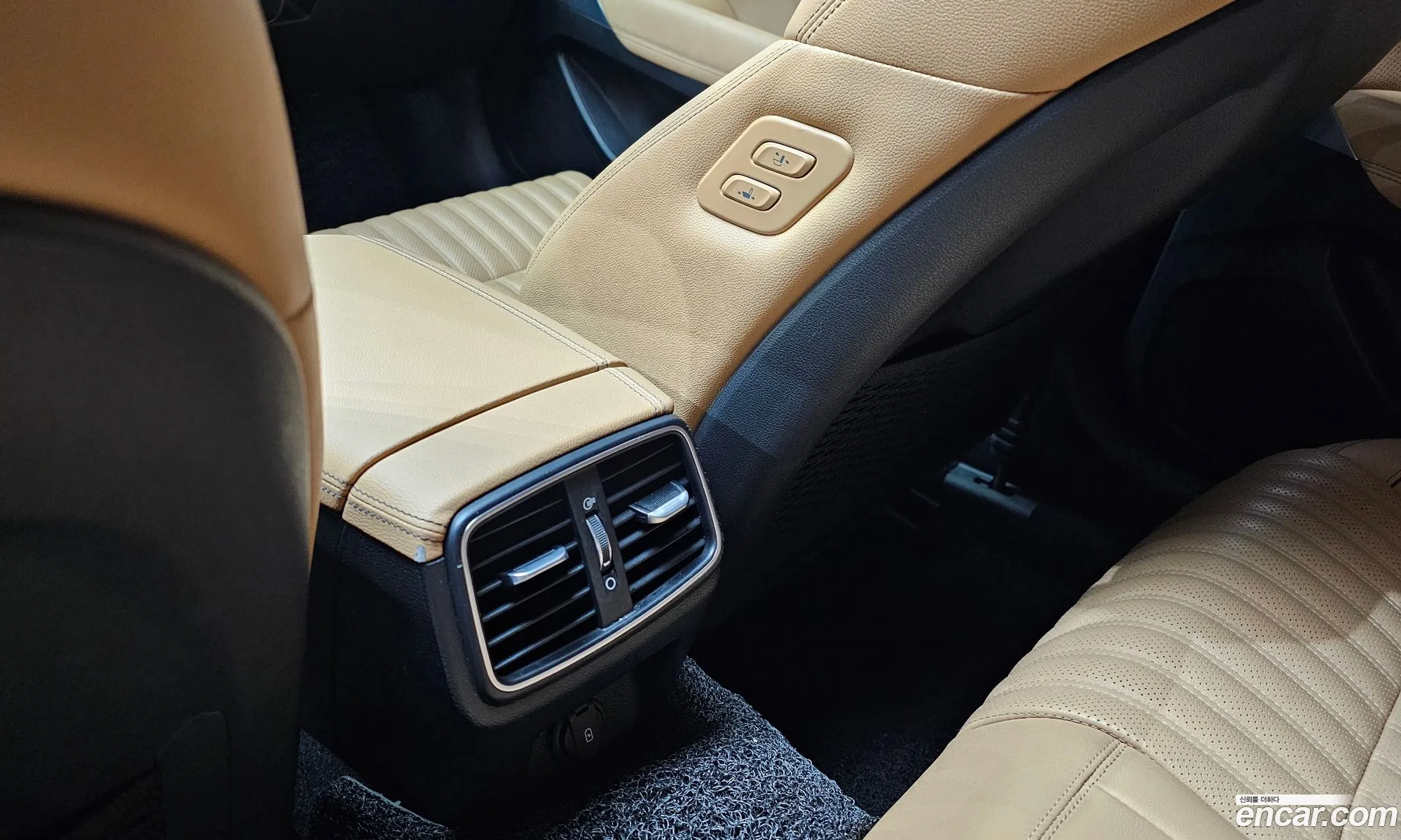 Genesis G70 2021 — 3