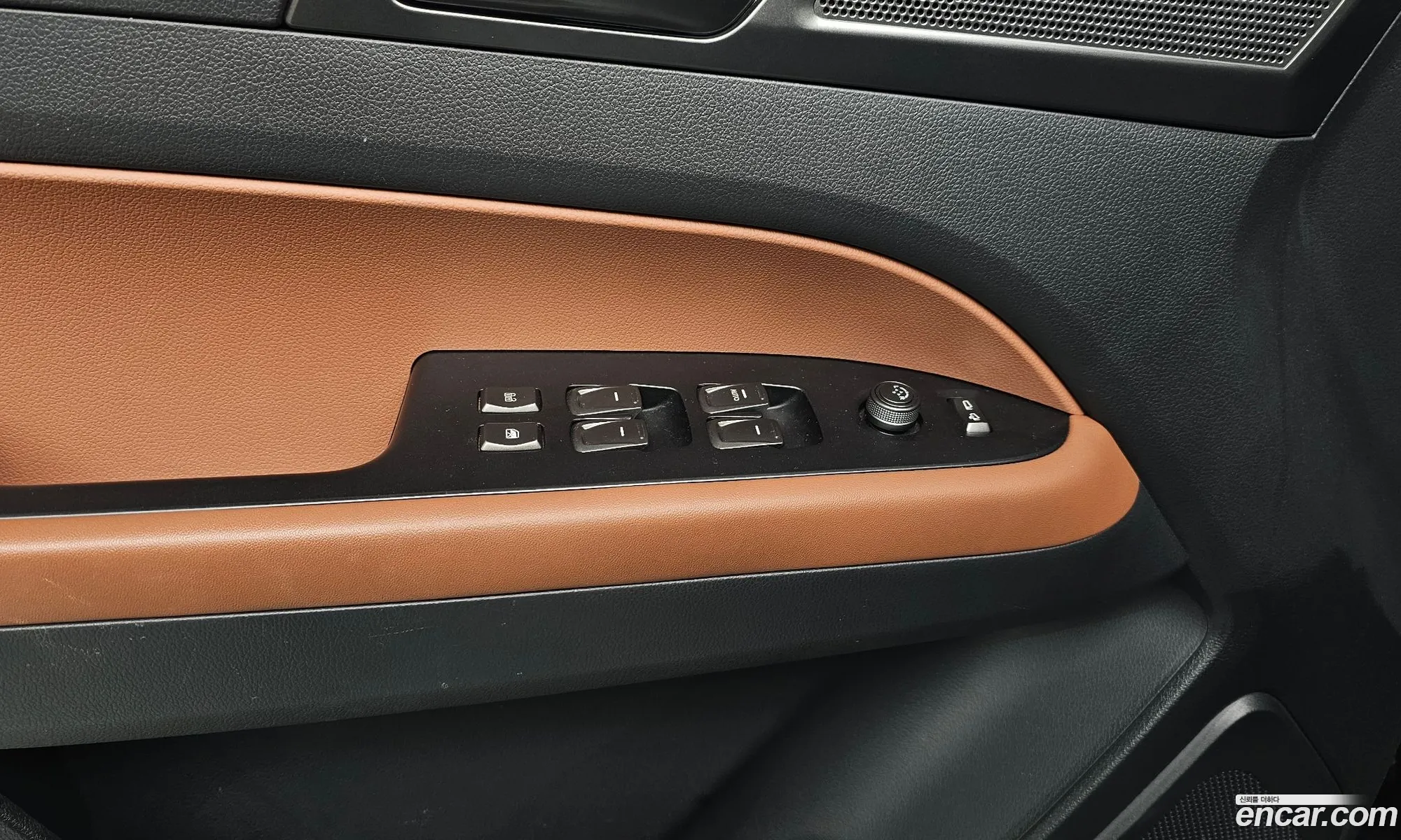 KG Mobility (SsangYong) Rexton Sports Khan 2019 — 15